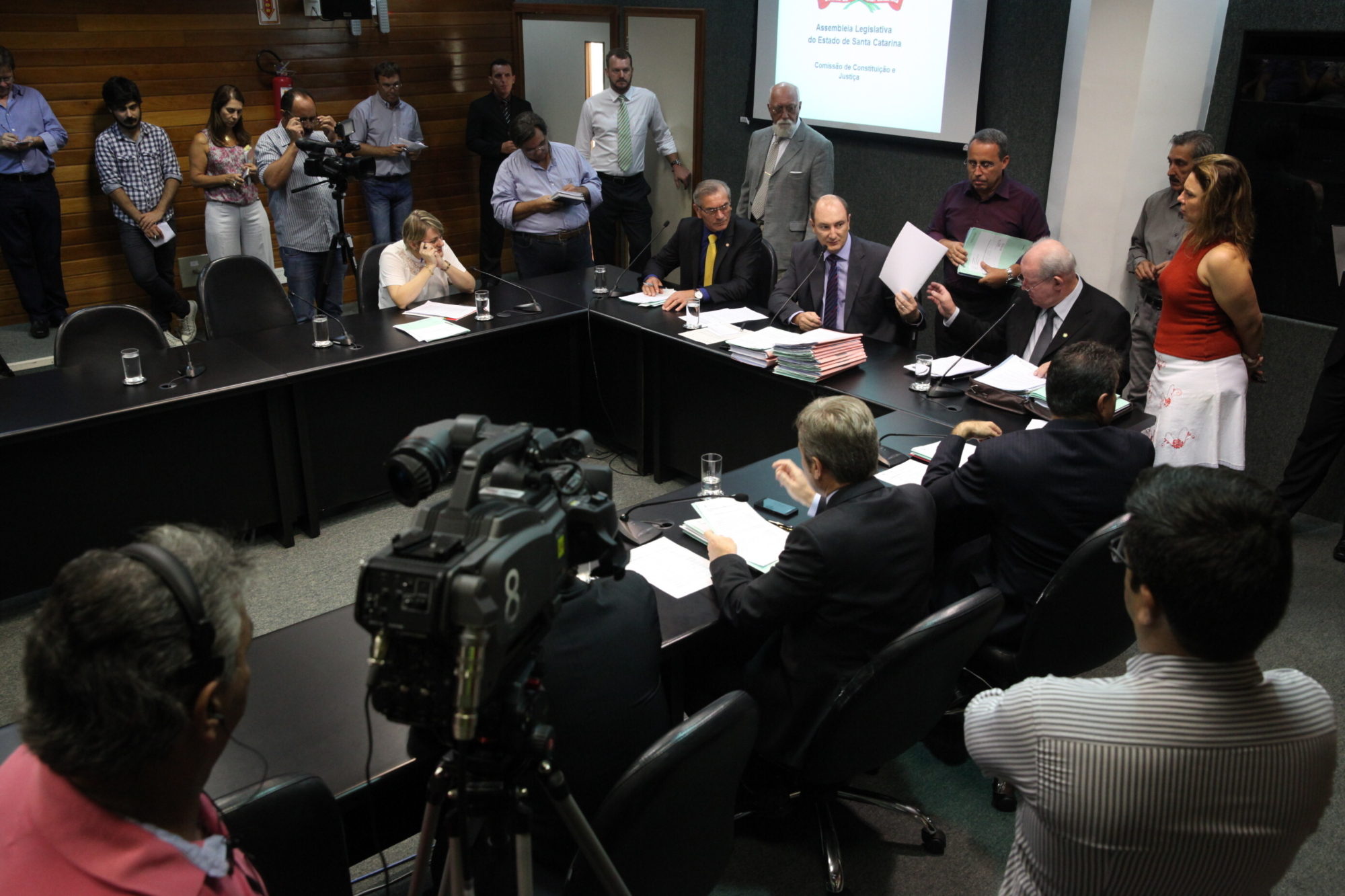 Legislativo inicia processo de composição das comissões permanentes