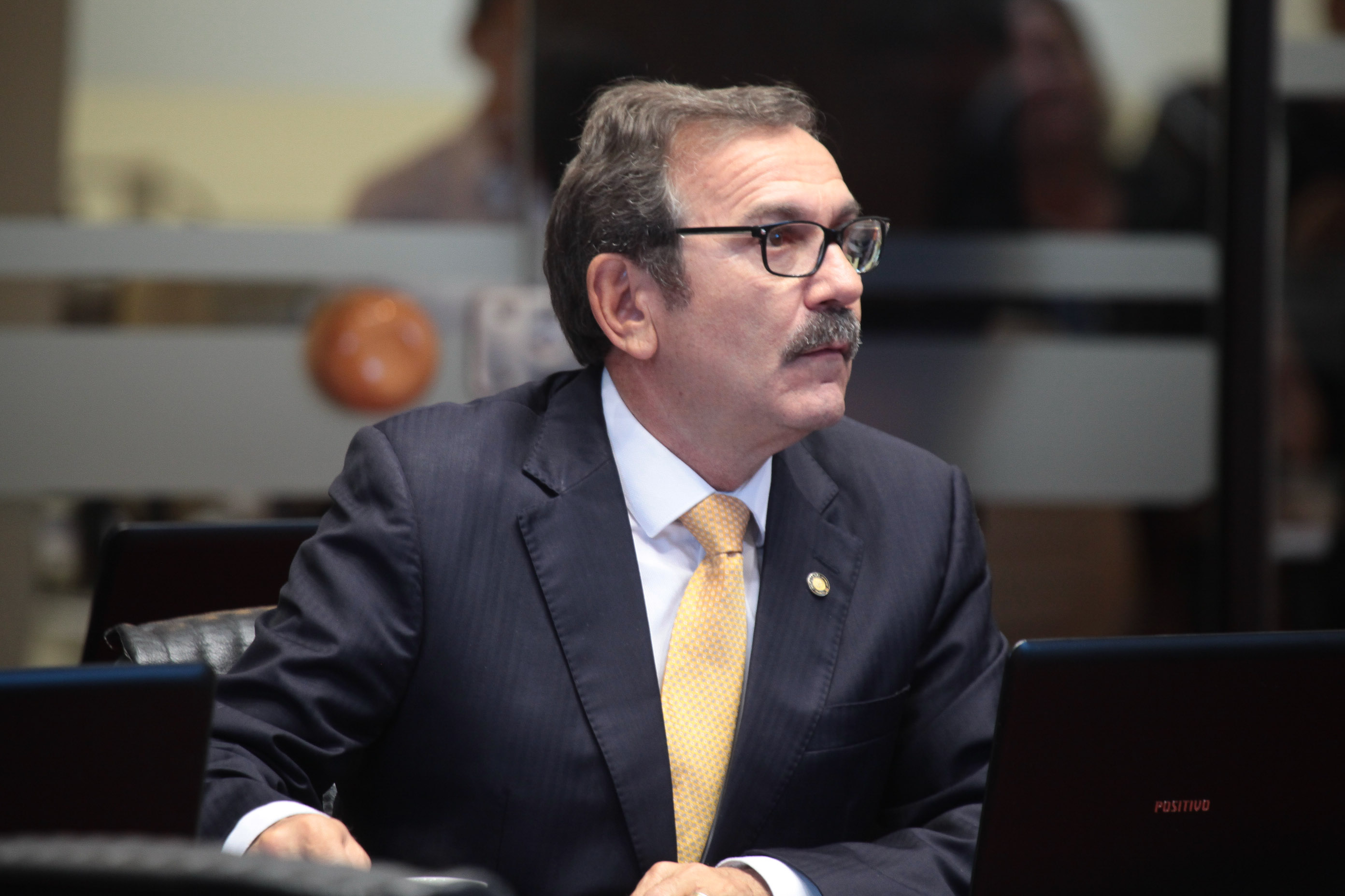 Sessão ordinária. Deputado Serafim Venzon (PSDB) .
