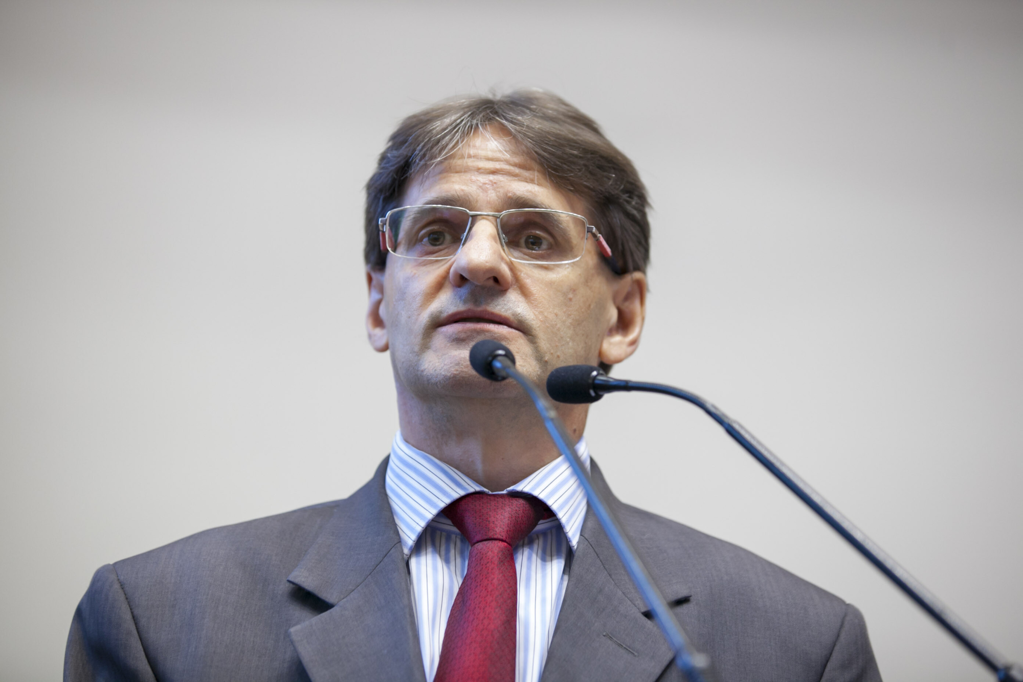 Deputado Saretta solicita ampliação dos leitos de UTI neonatal em SC