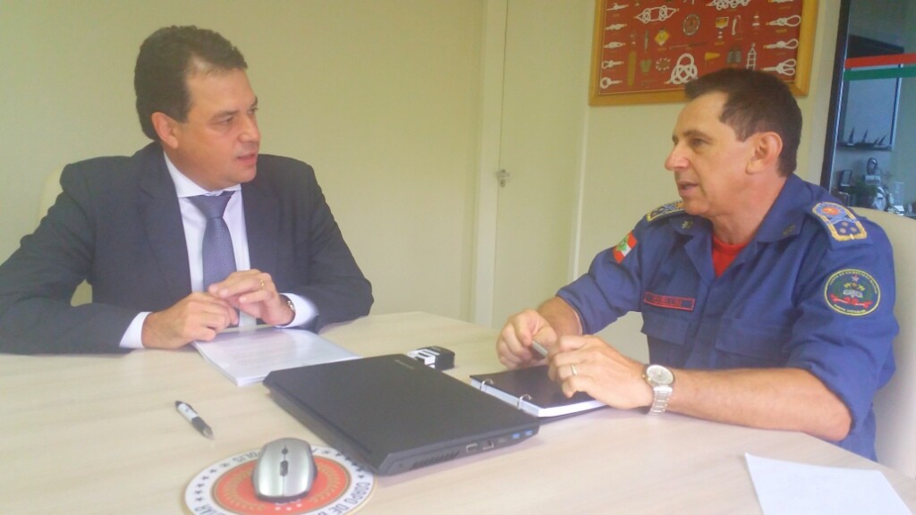 Deputado evita fechamento do plantão noturno do Corpo de Bombeiros de Forquilhinha