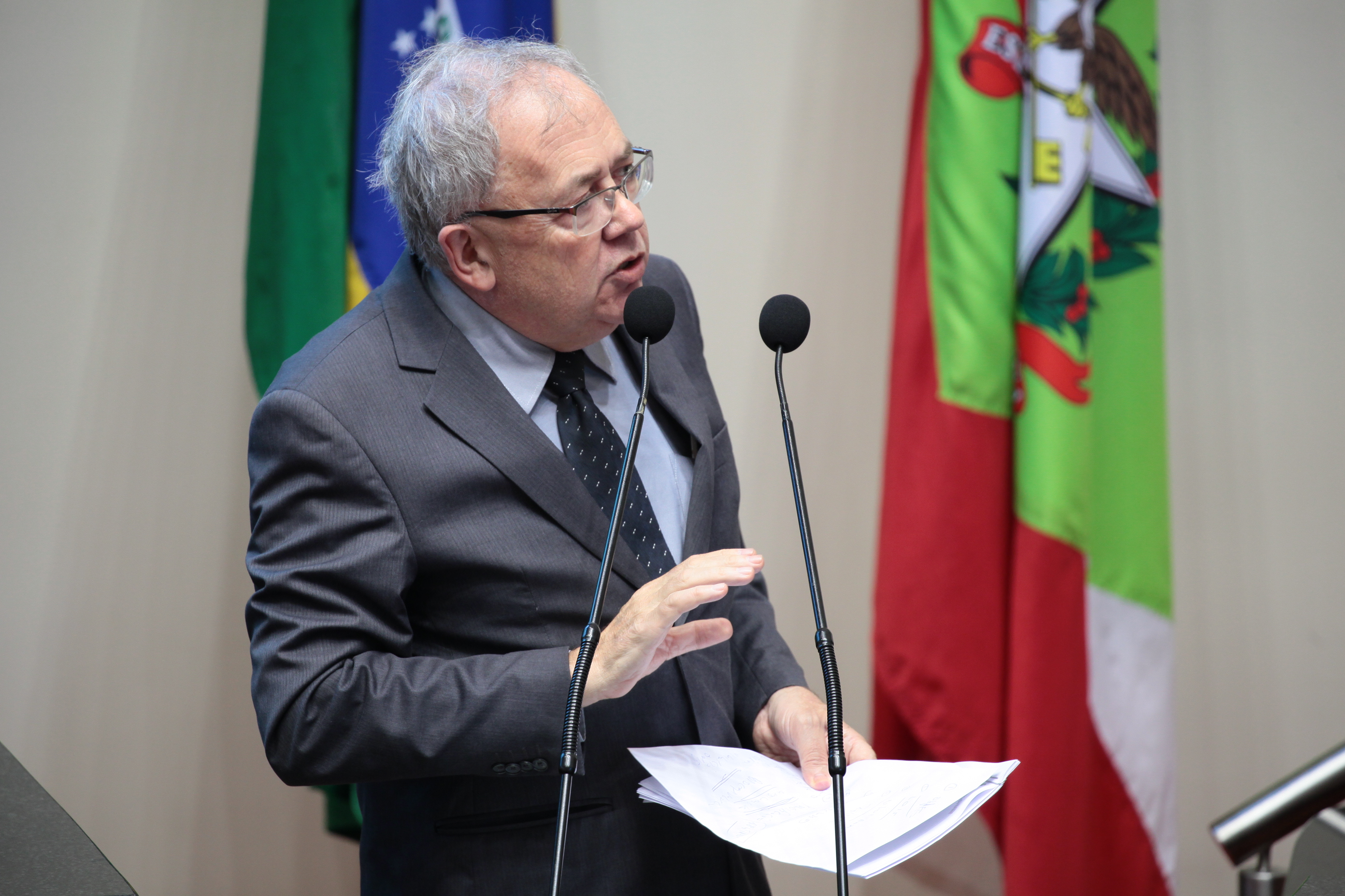 Sessão Ordinária. Deputado Fernando Coruja (PMDB)