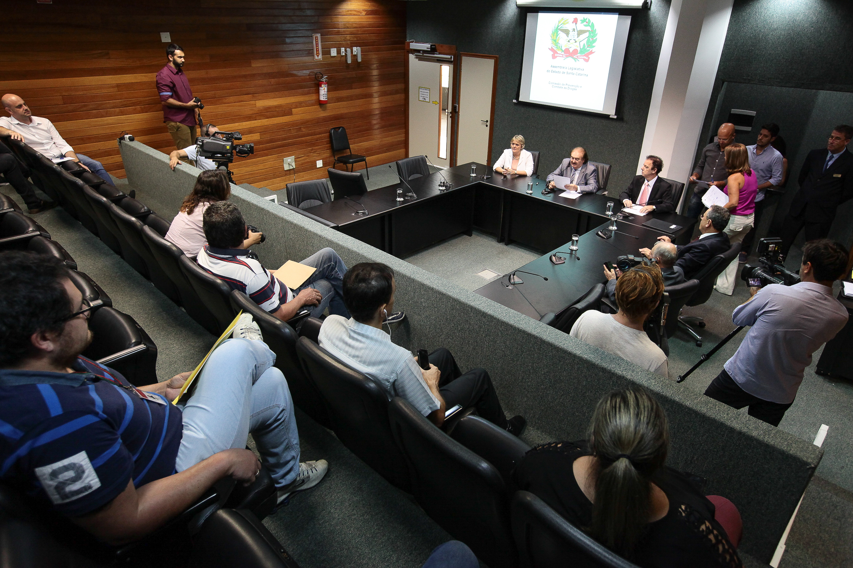 Instalação da Comissão de Prevenção e Combate às Drogas.