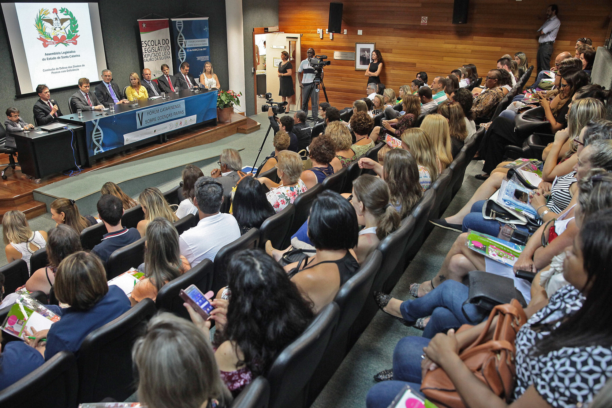 5ª edição do Fórum Catarinense sobre Doenças Raras é realizada nesta quinta-feira, no Plenarinho da Alesc