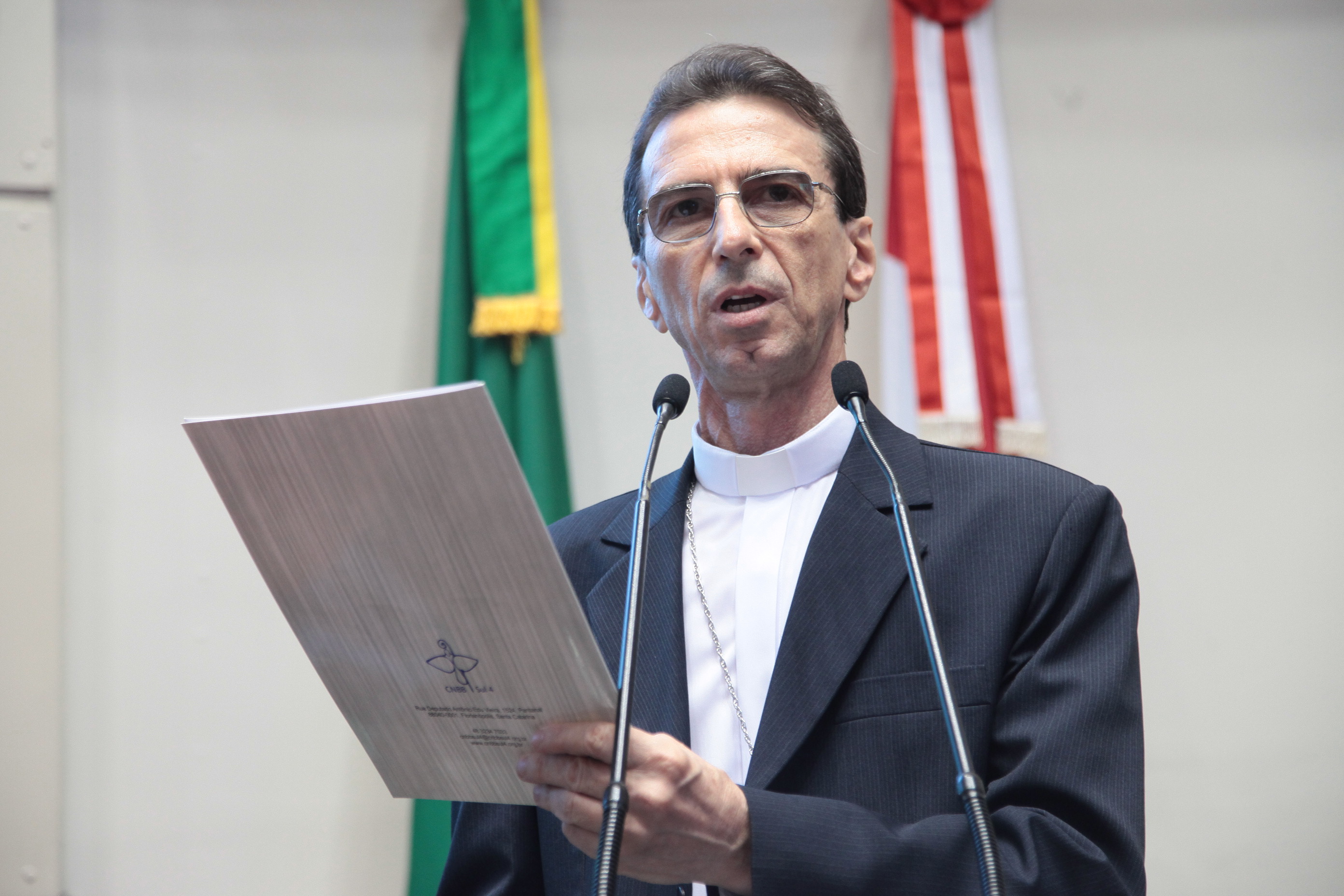 Dom João Francisco Salm. Sessão Especial - Campanha da Fraternidade 2017.