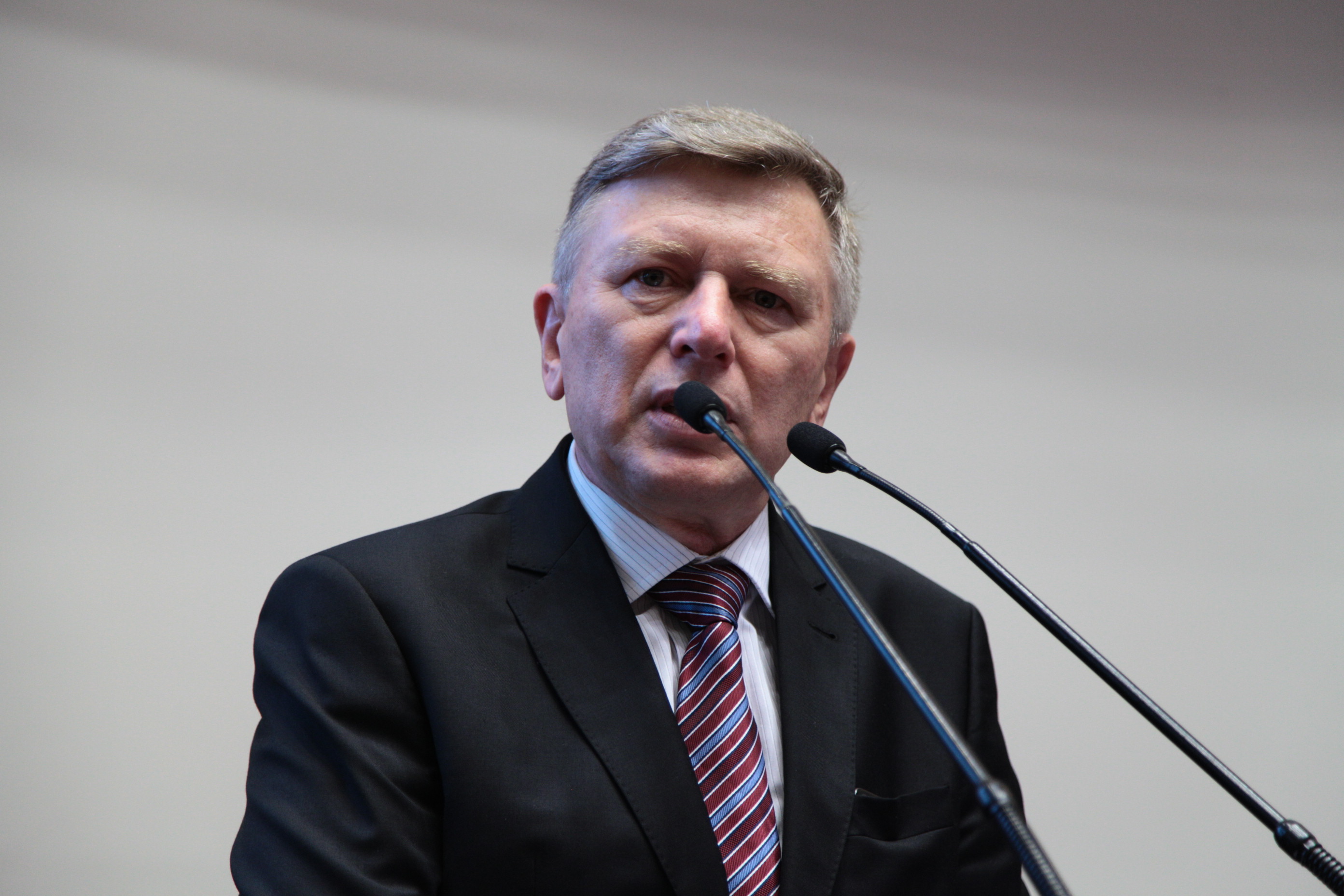 Sessão Ordinária. Deputado Milton Hobus (PSD).