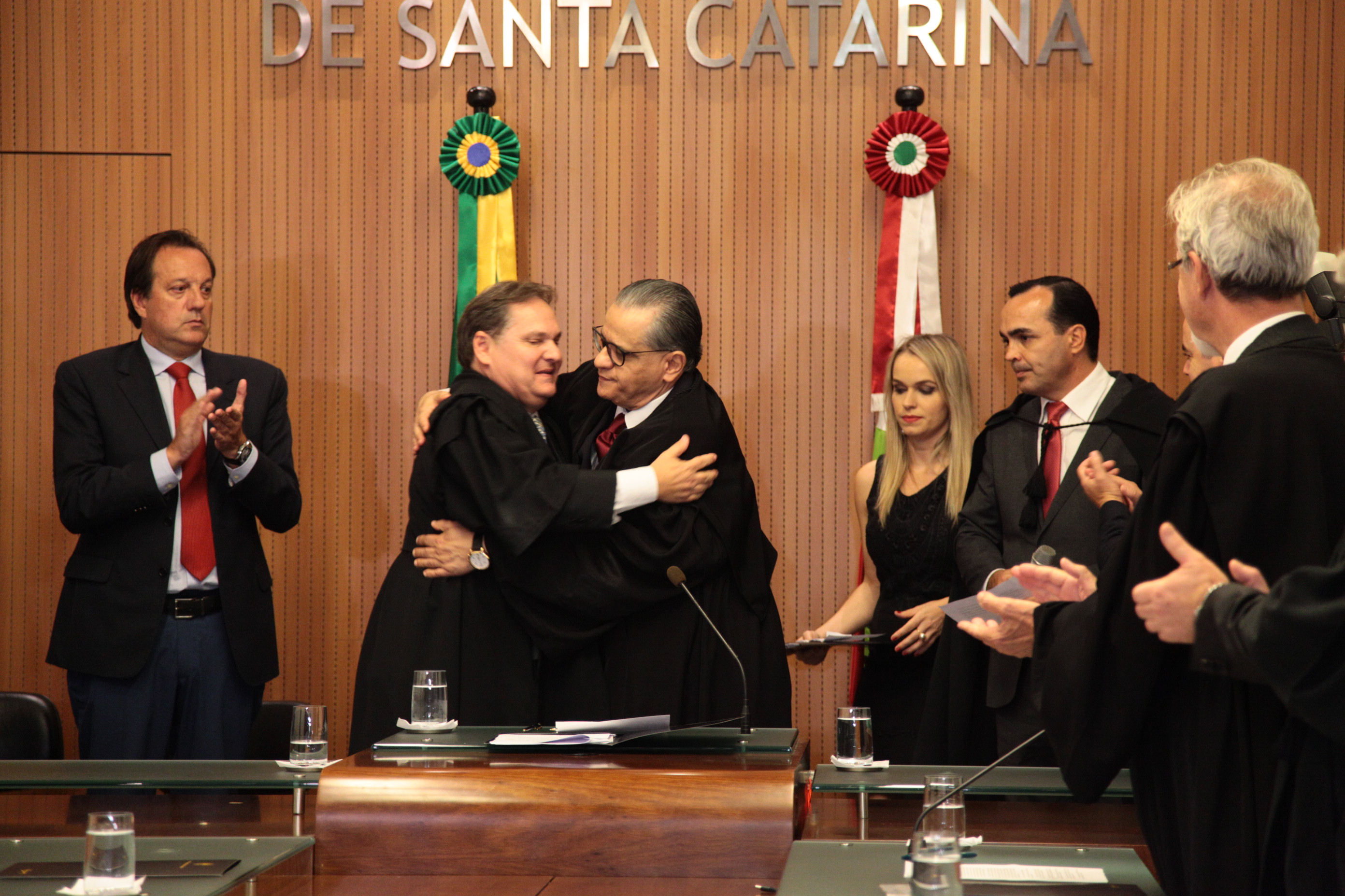 Posse no TRE