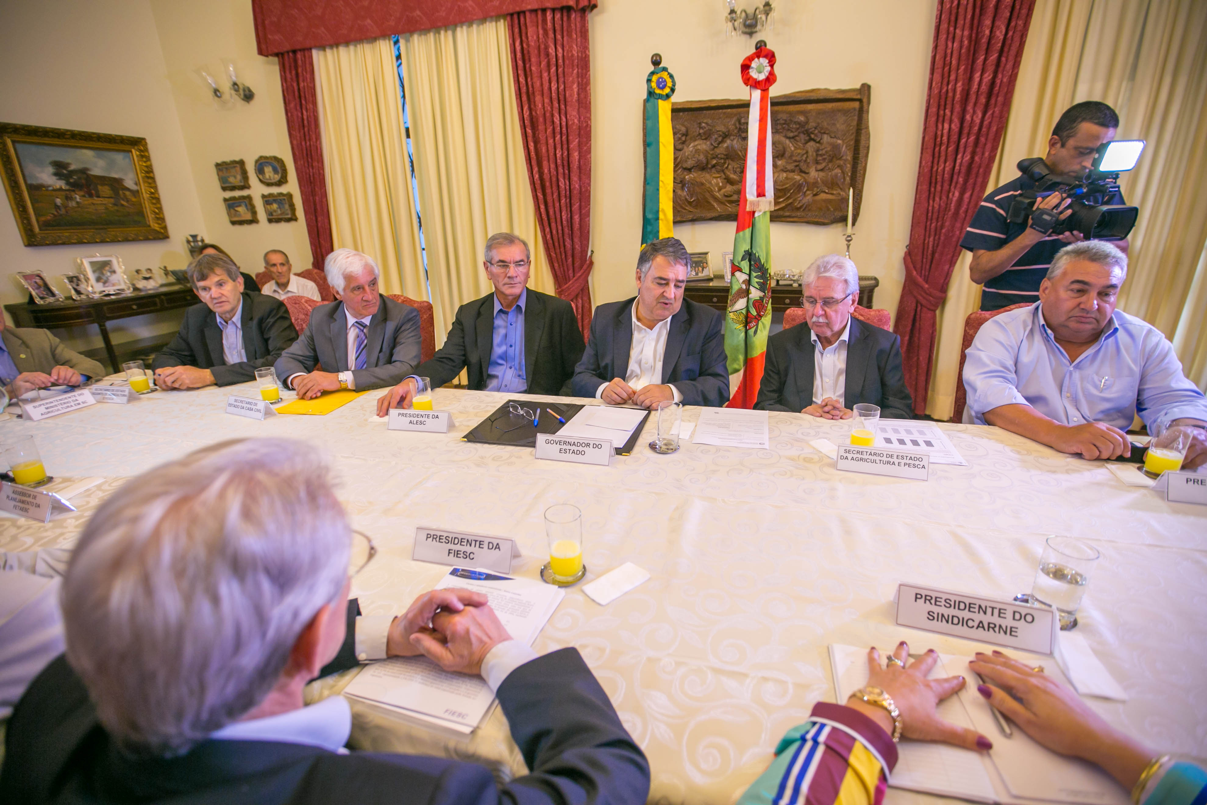 Reunião na Casa da Agronômica