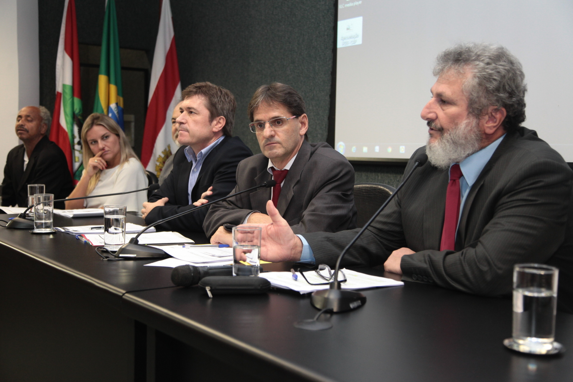 Deputados Padre Pedro Baldissera, Neodi Saretta e José Nei Ascari