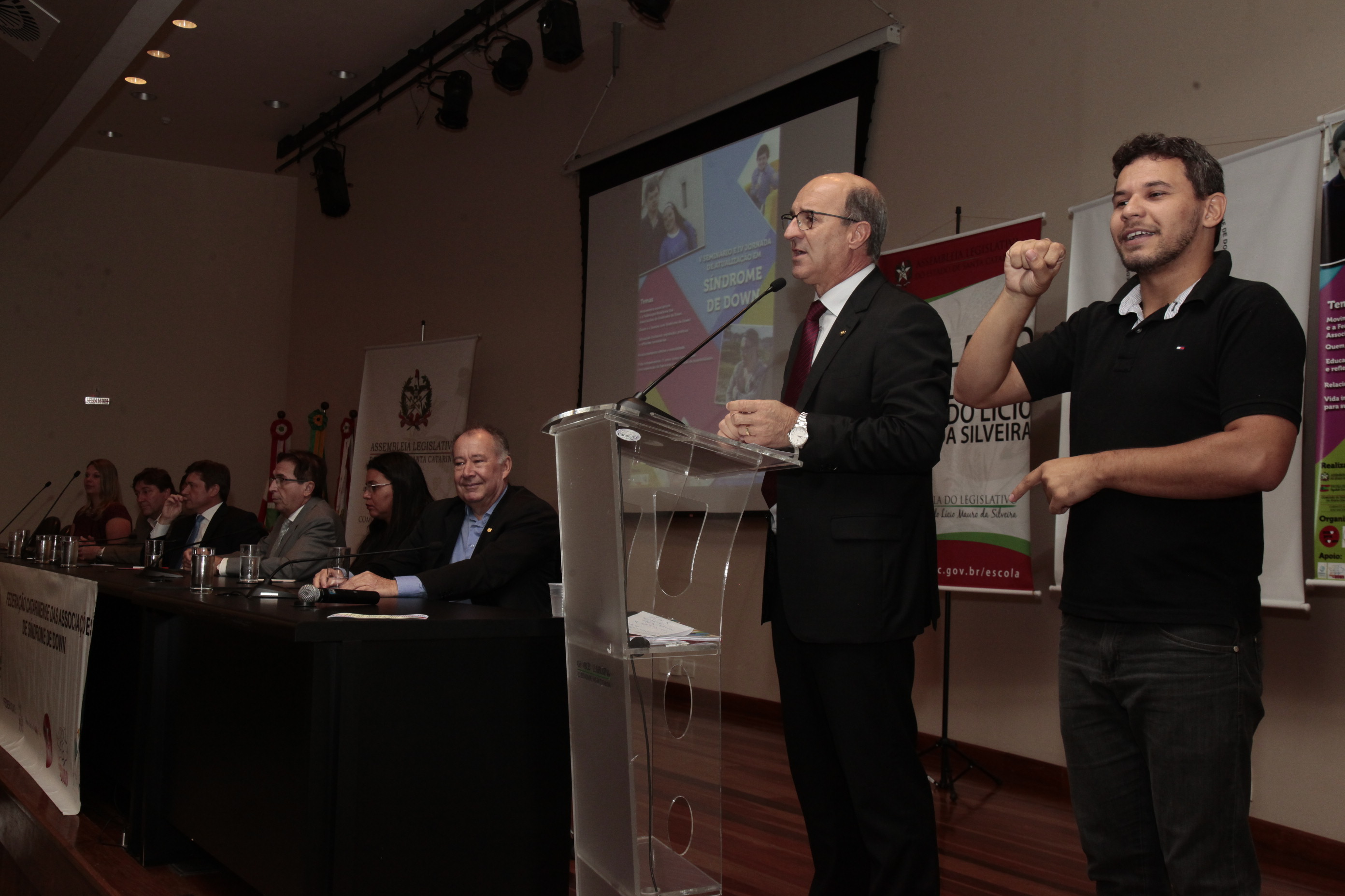 Quinto Seminário e Quarta Jornada Catarinense Sobre Síndrome de Down.