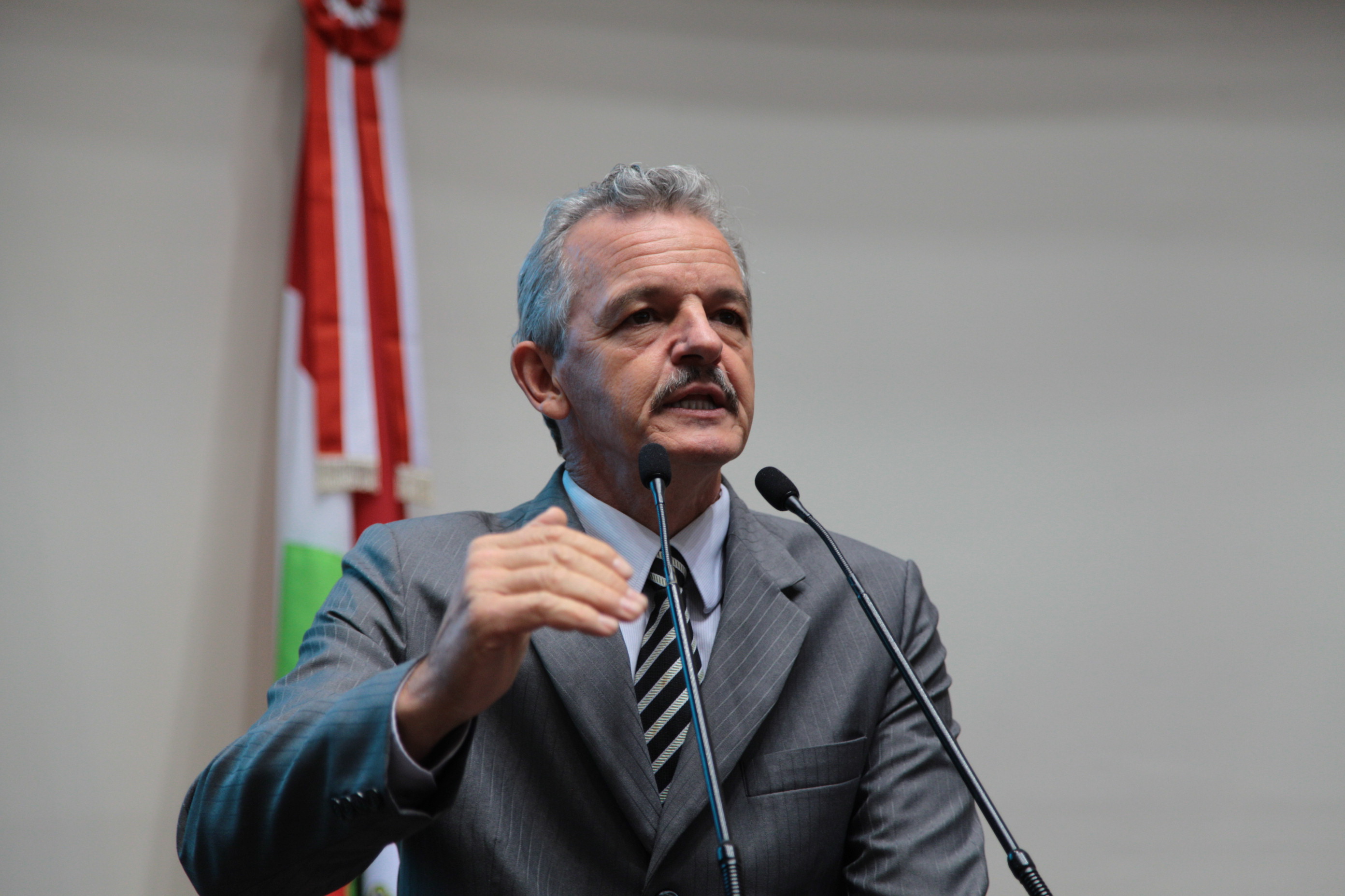 Sessão Plenária - Deputado Dirceu Dresch (PT)