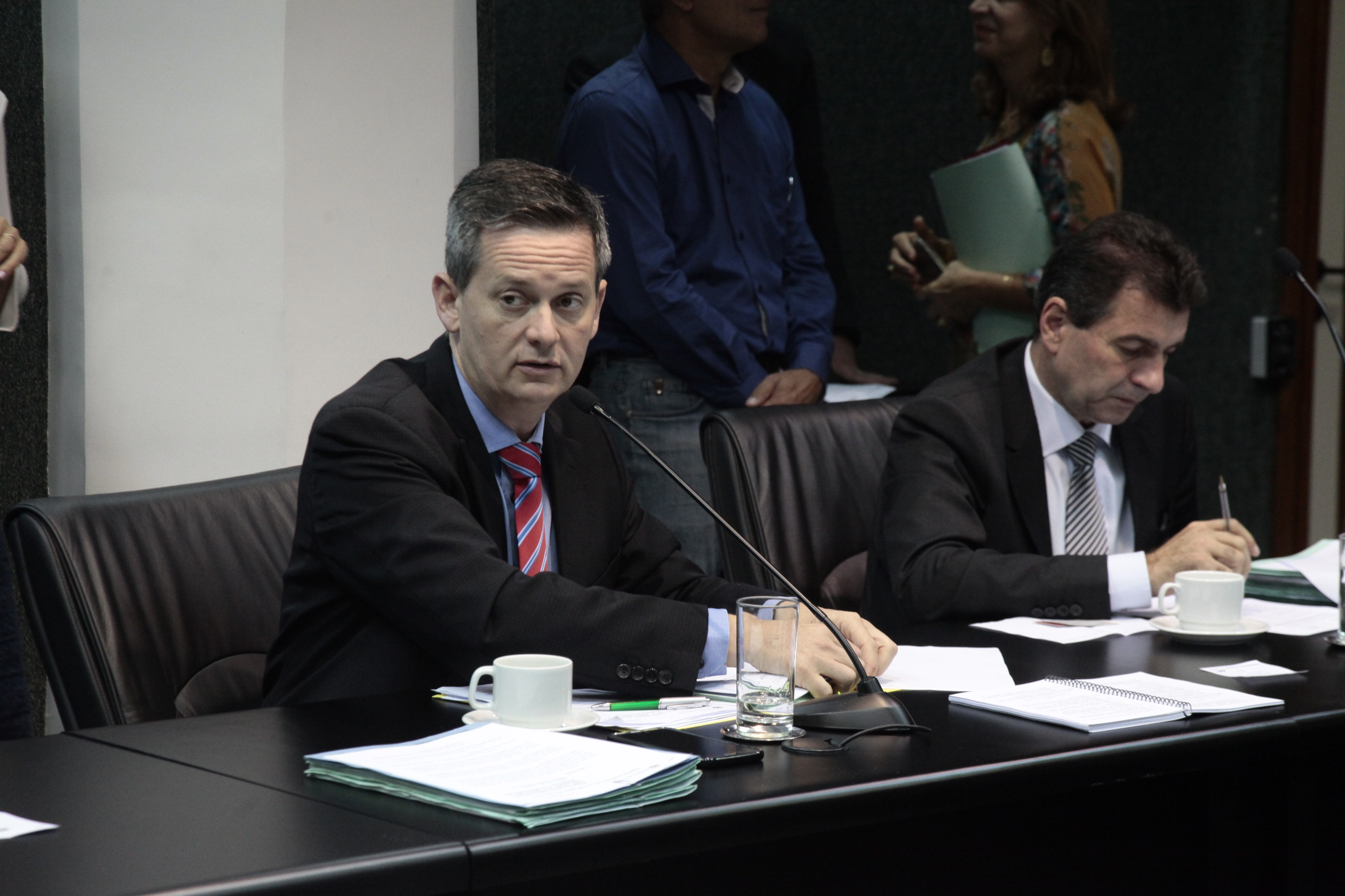 Comissão de Constituição e Justiça.