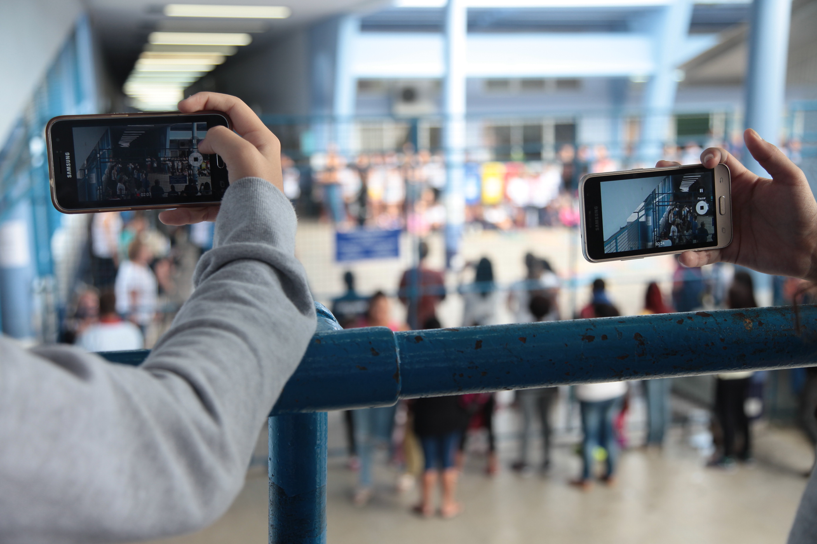 PL Propõe Liberação do Uso do Celular em Sala de Aula.