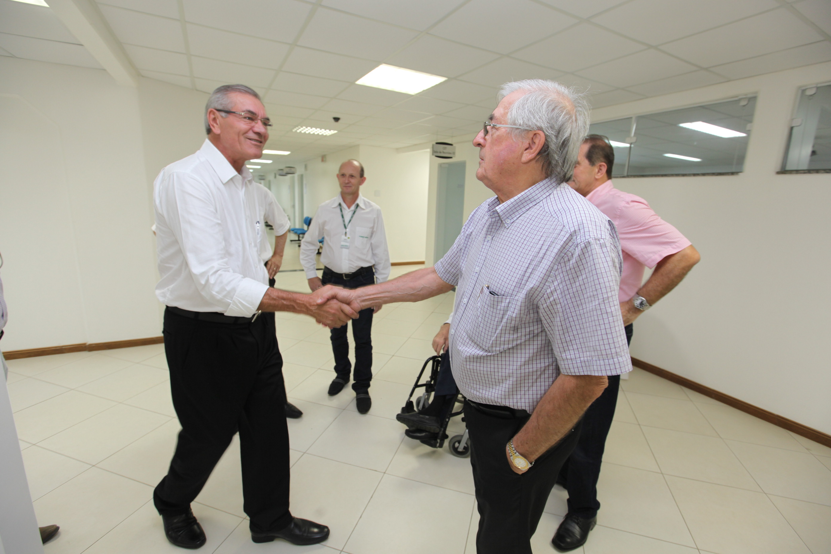 Associação Empresarial do Médio Vale do Itajaí CET - Centro Empresarial de Timbó.