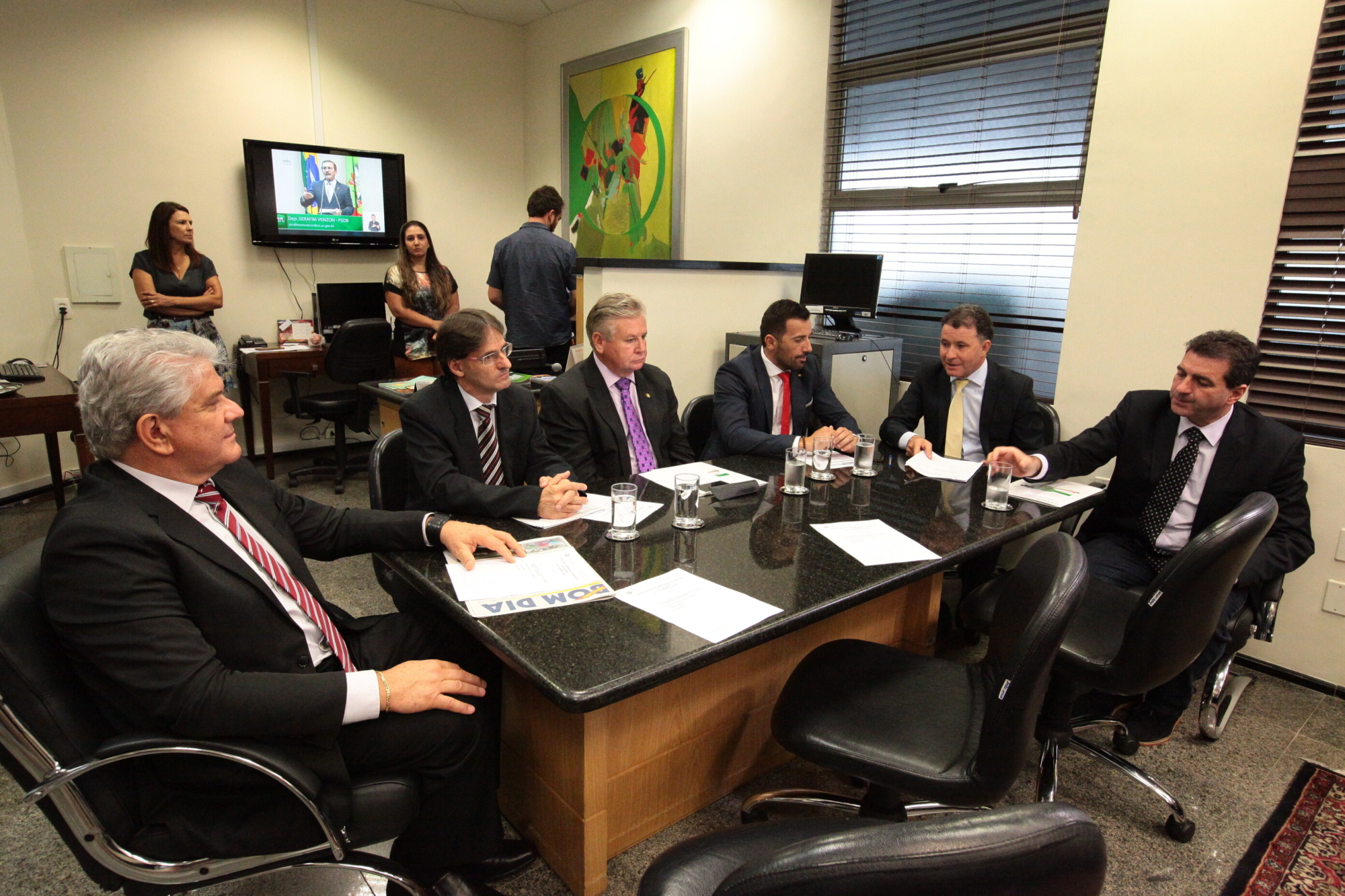 Ari Rabaiolli, presidente da Fetrancesc, e os deputados Saretta, Berlanda, Destro, Matos e Cobalchini