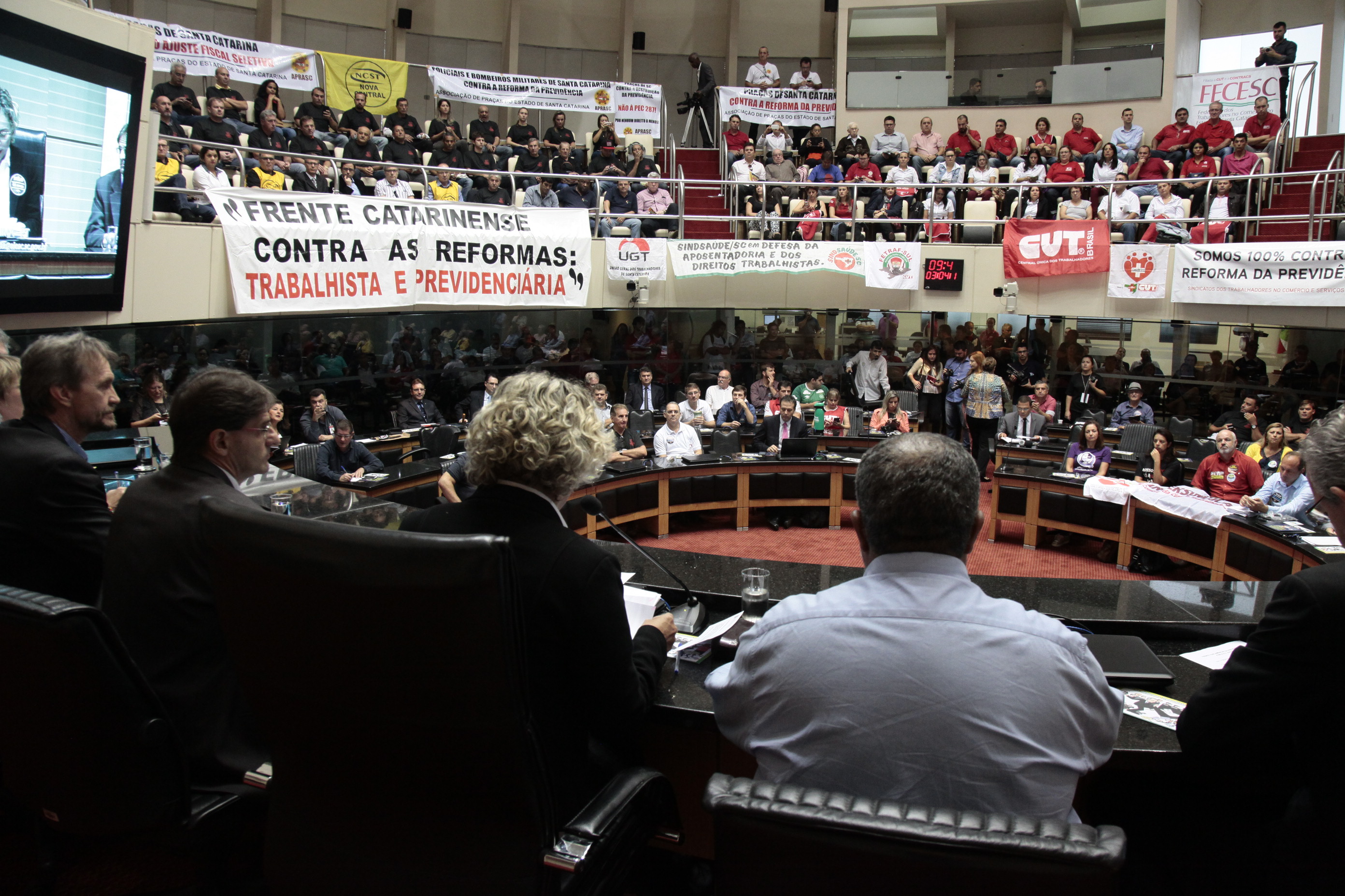 Comissão de Trabalho Promove Audiência Pública Sobre Reforma da Previdência.