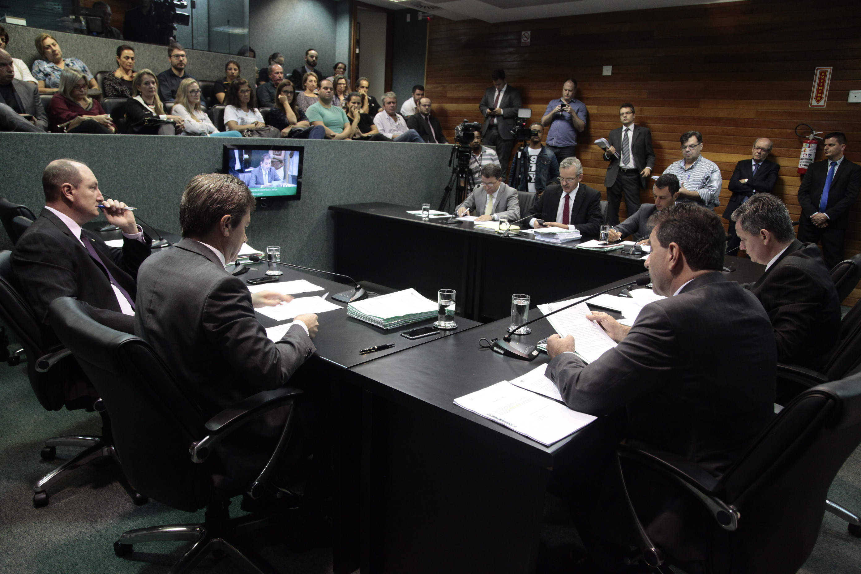 Comissão de Constituição e Justiça