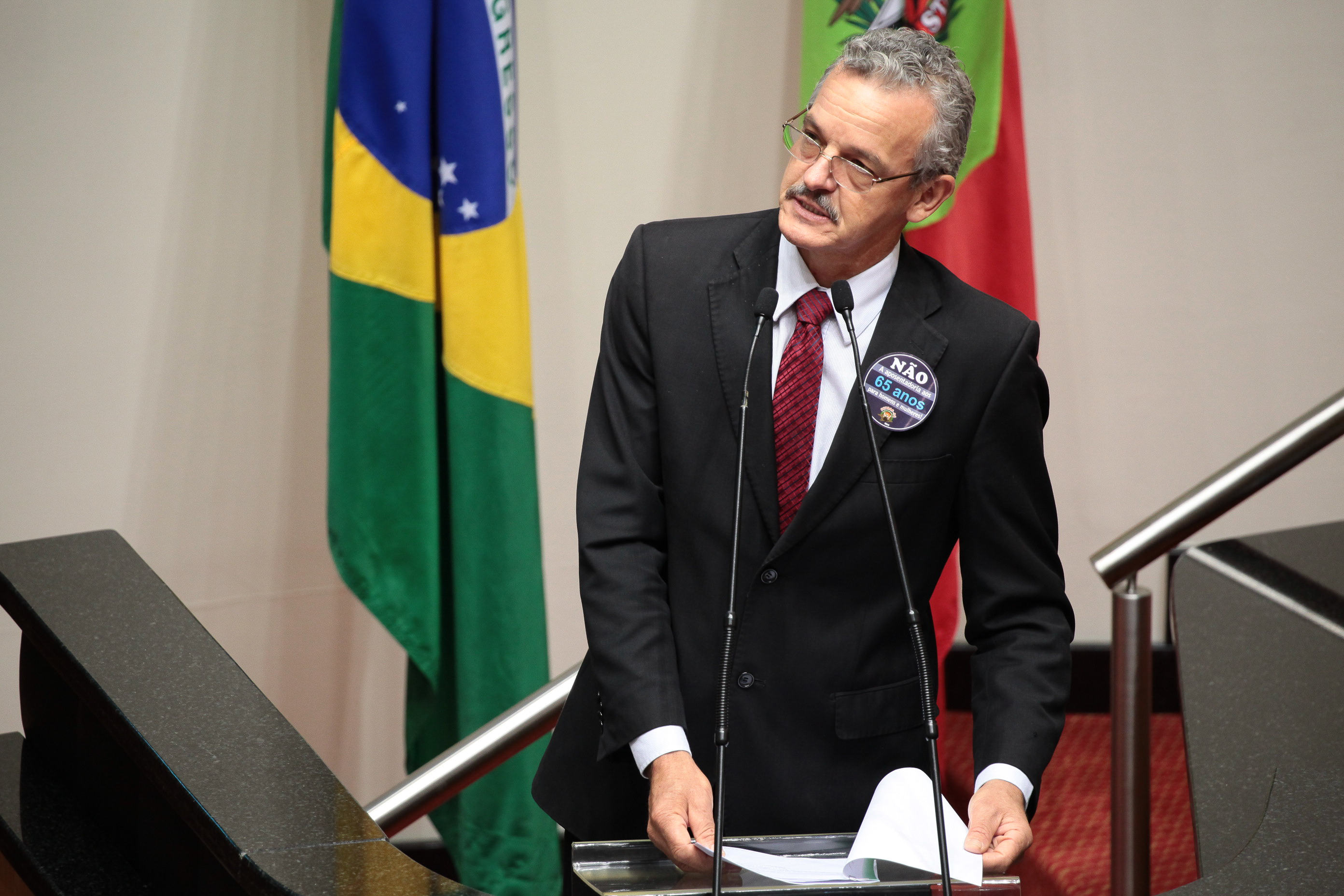 Sessão Ordinária da Assembleia Legislativa do Estado de Santa Catarina. Deputado Dirceu Dresch (PT)