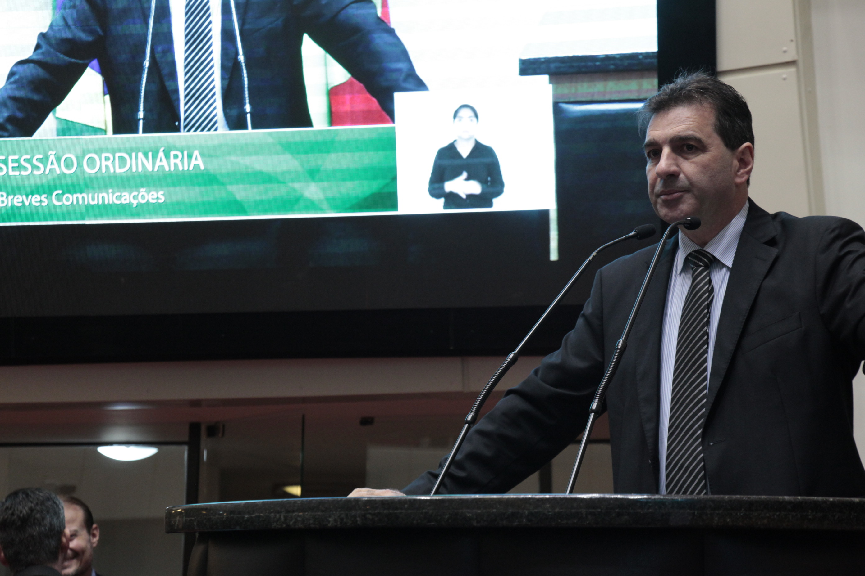Sessão Ordinária. Deputado Valdir Cobalchini (PMDB)