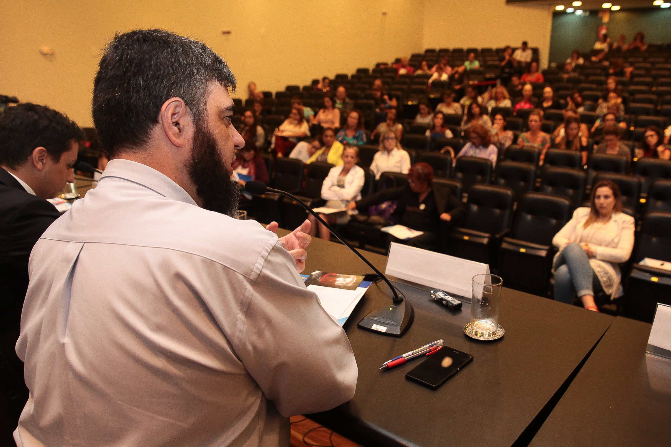 Seminário Violência de Estado ontem e hoje: da exclusão ao extermínio. Aristeu Bertelli, presidente do Conselho Regional de Psicologia de São Paulo (CRP-SC)