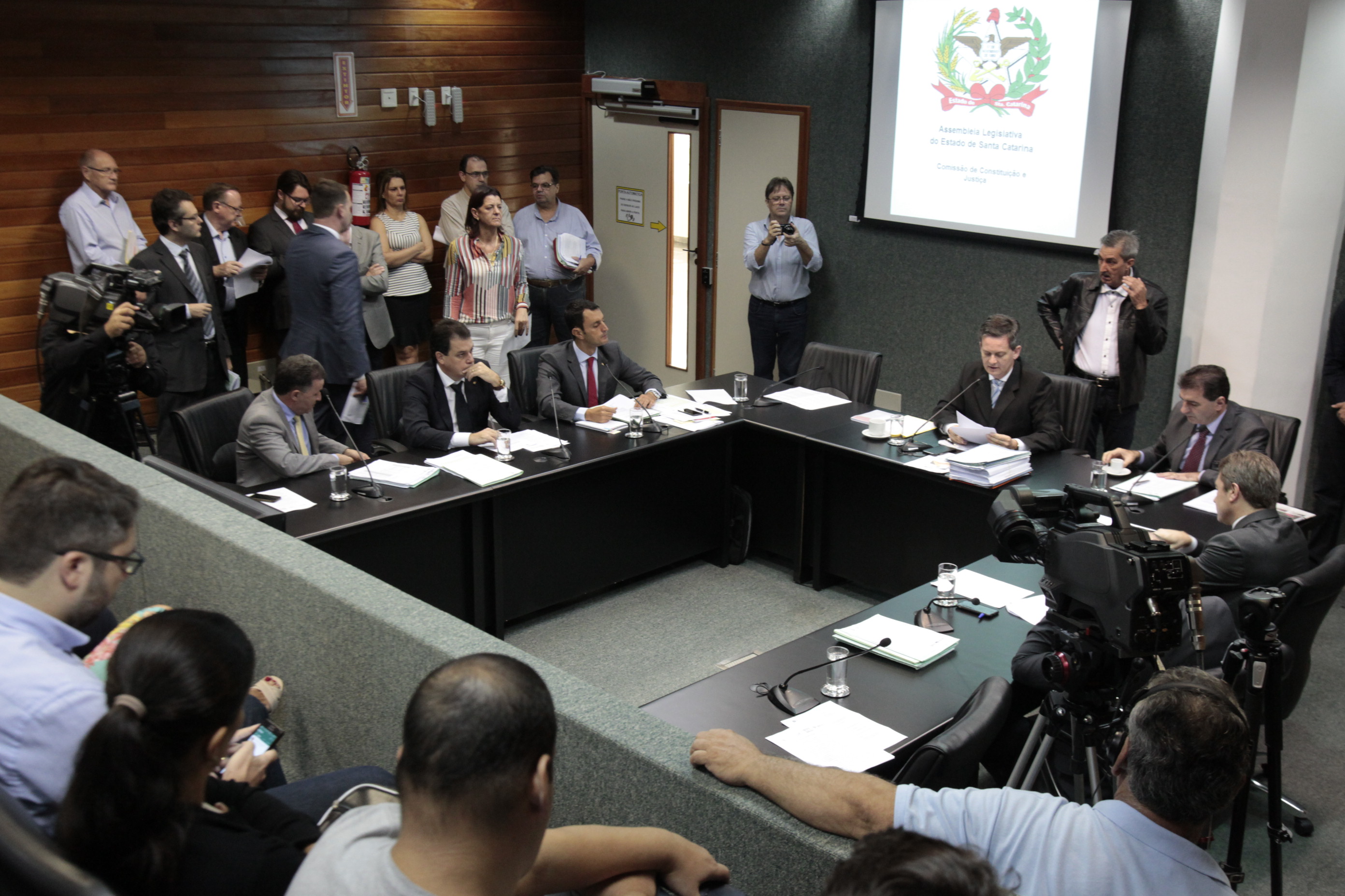 Comissão de Constituição e Justiça