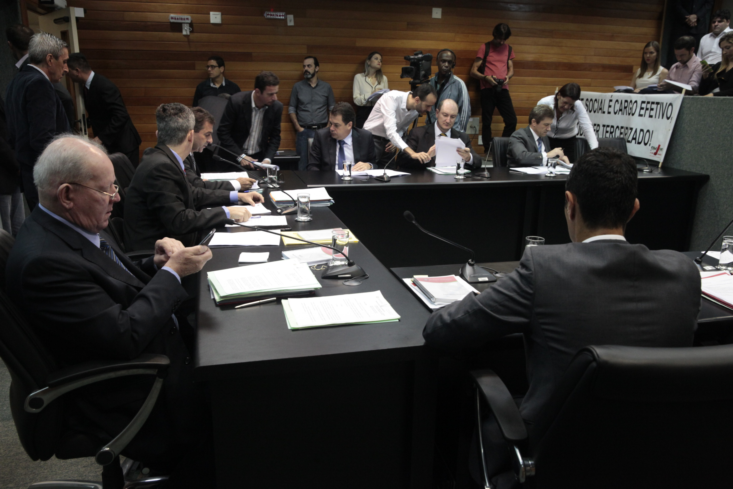 Comissão de Constituição e Justiça