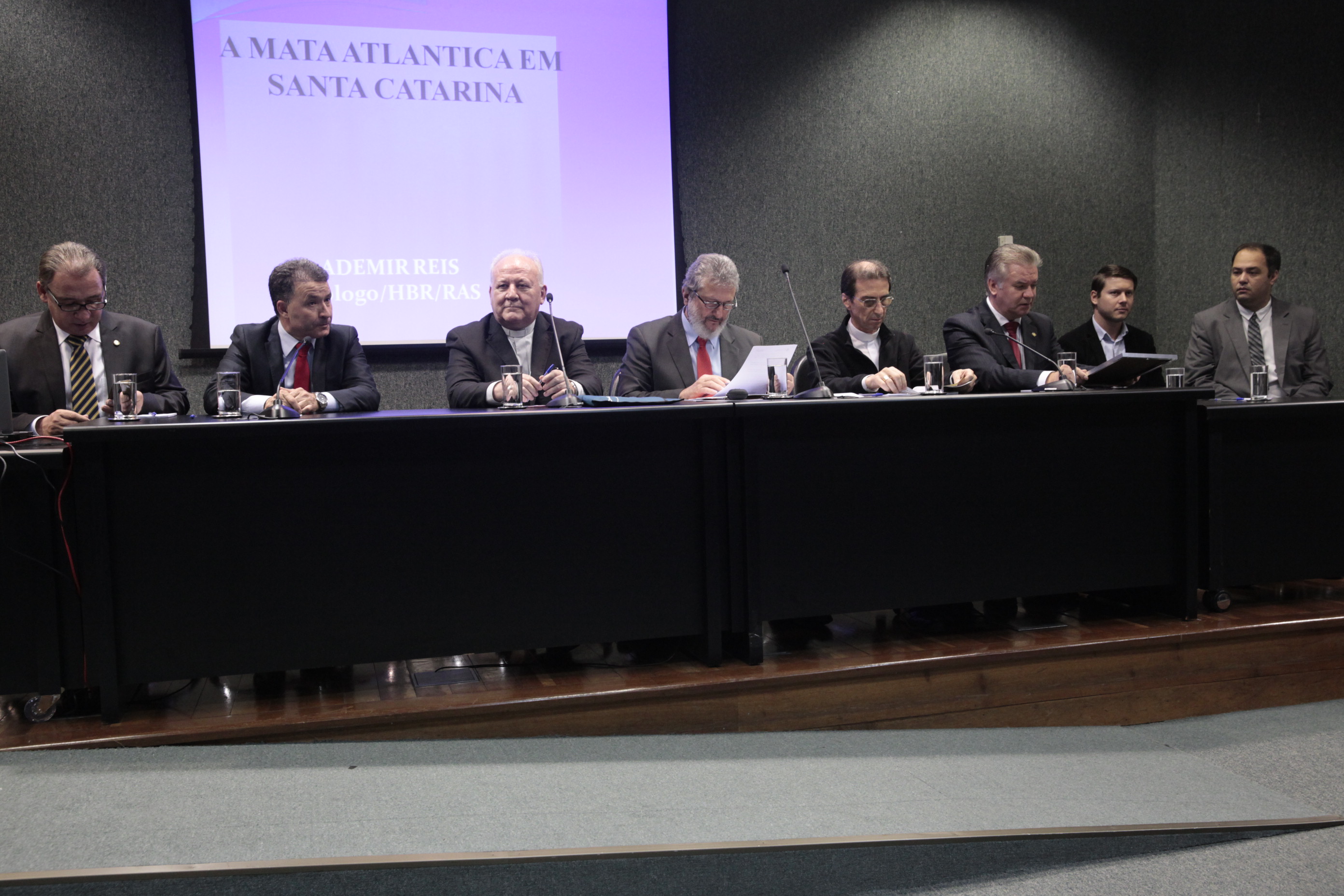 Comissão de Turismo e Meio Ambiente Promove Audiência Pública.
