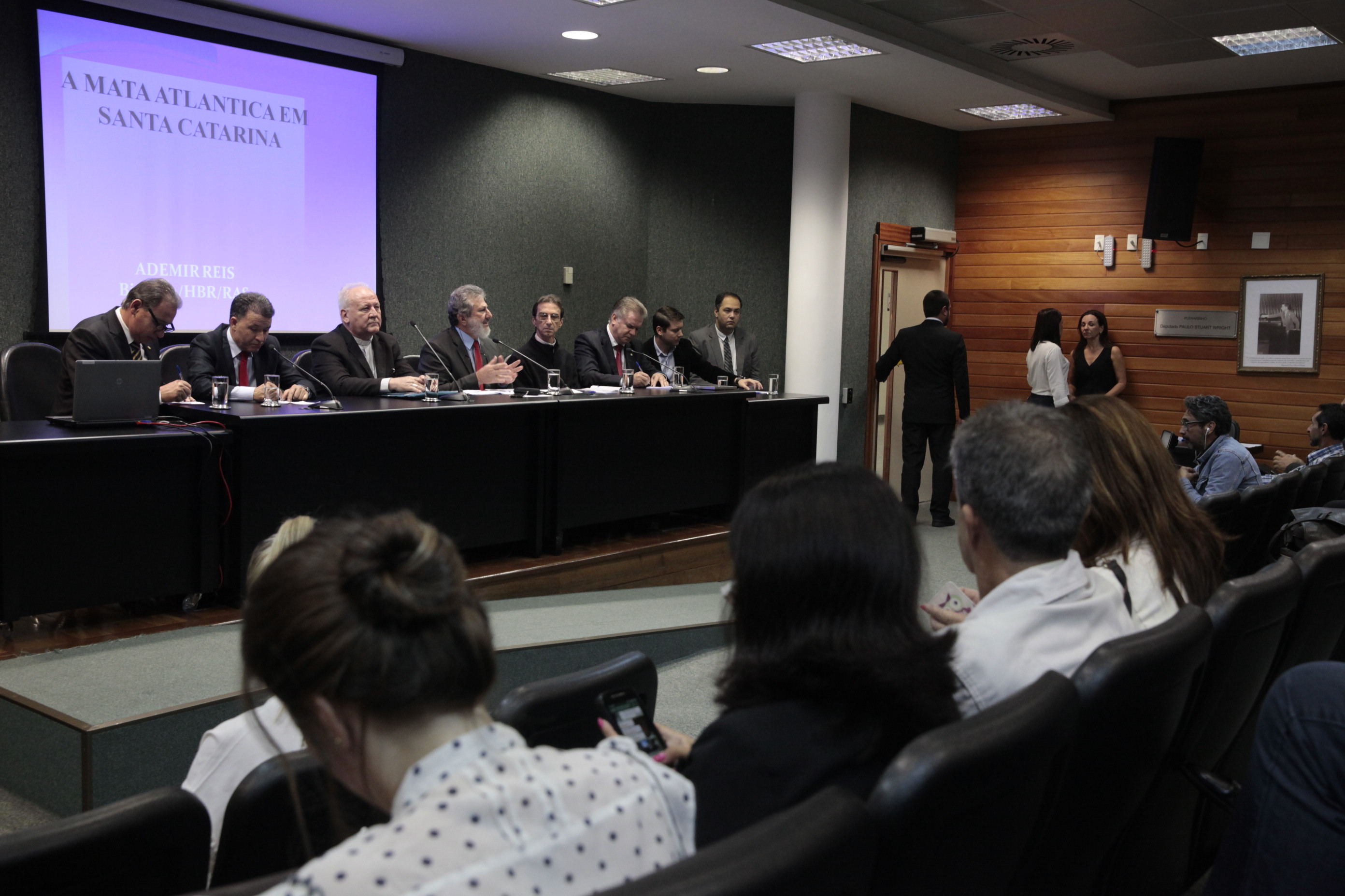 Comissão de Turismo e Meio Ambiente Promove Audiência Pública.