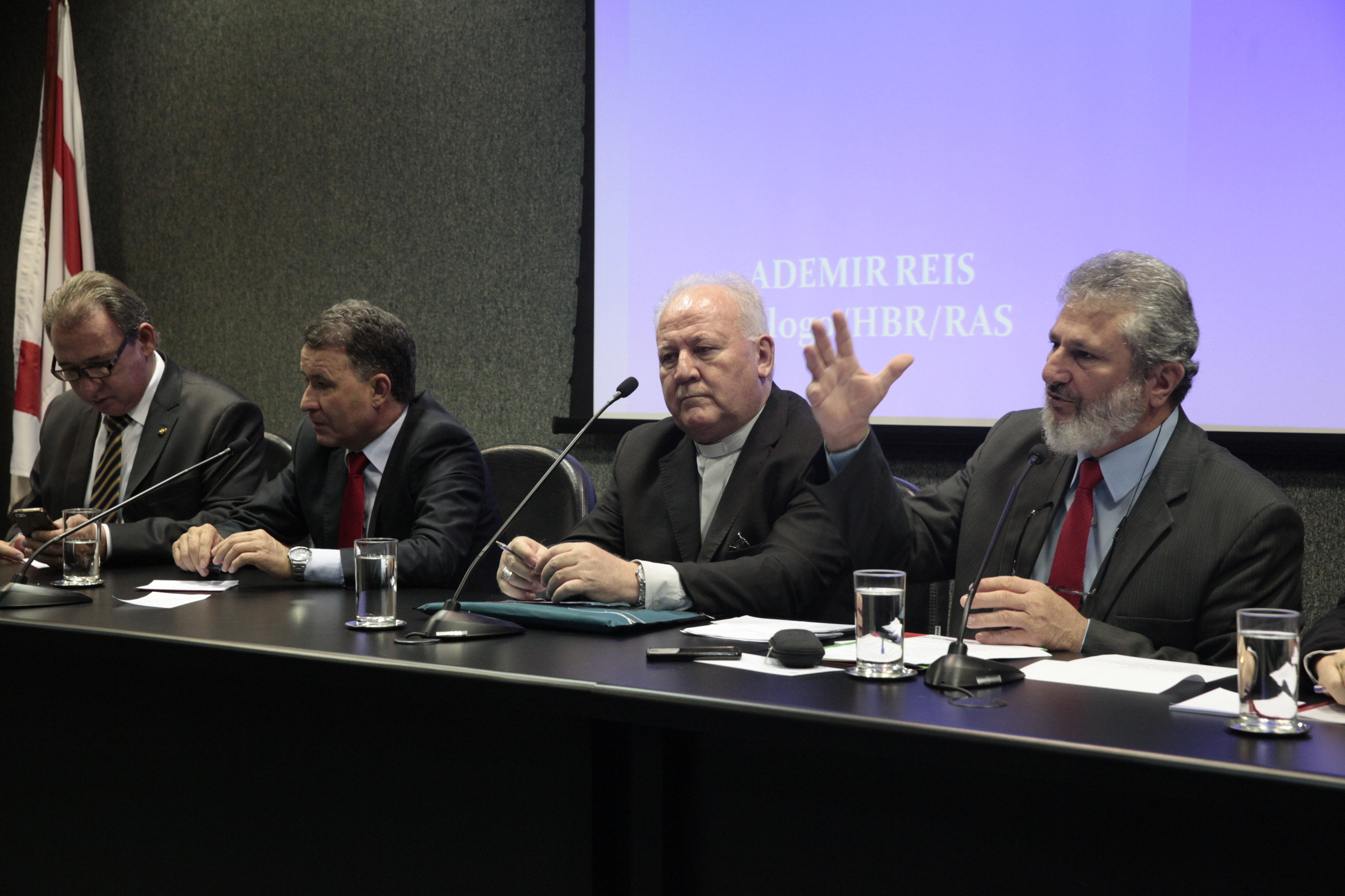 Comissão de Turismo e Meio Ambiente Promove Audiência Pública.