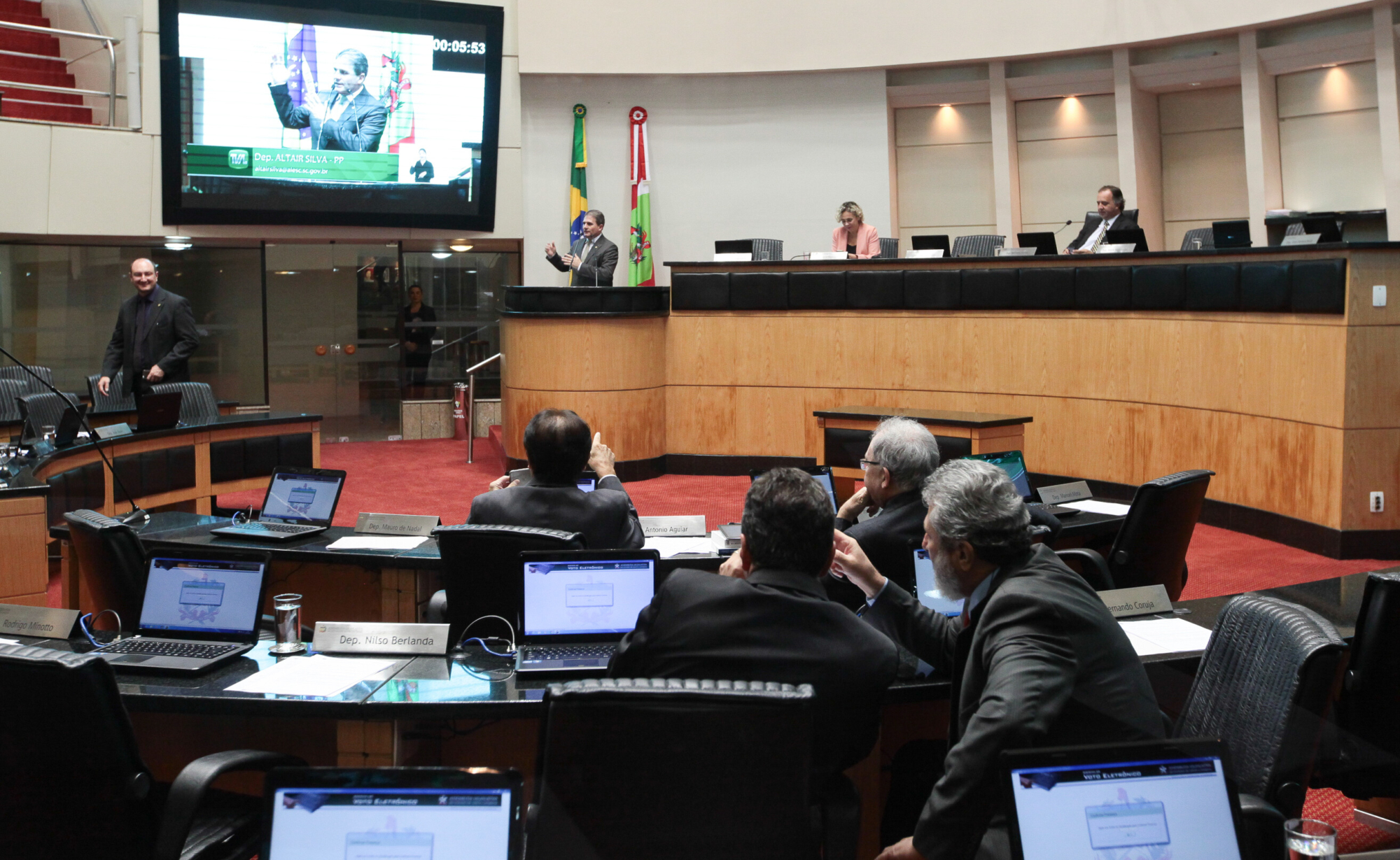 Veto a PL sobre distribuição de insulina é derrubado e será transformado em lei