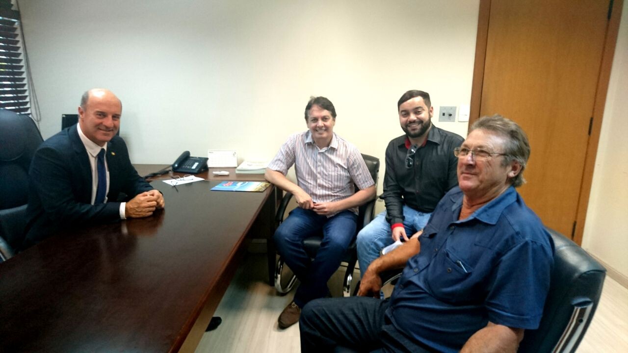 Zé Milton retoma ações para pavimentação da rodovia Maracajá/Ilhas
