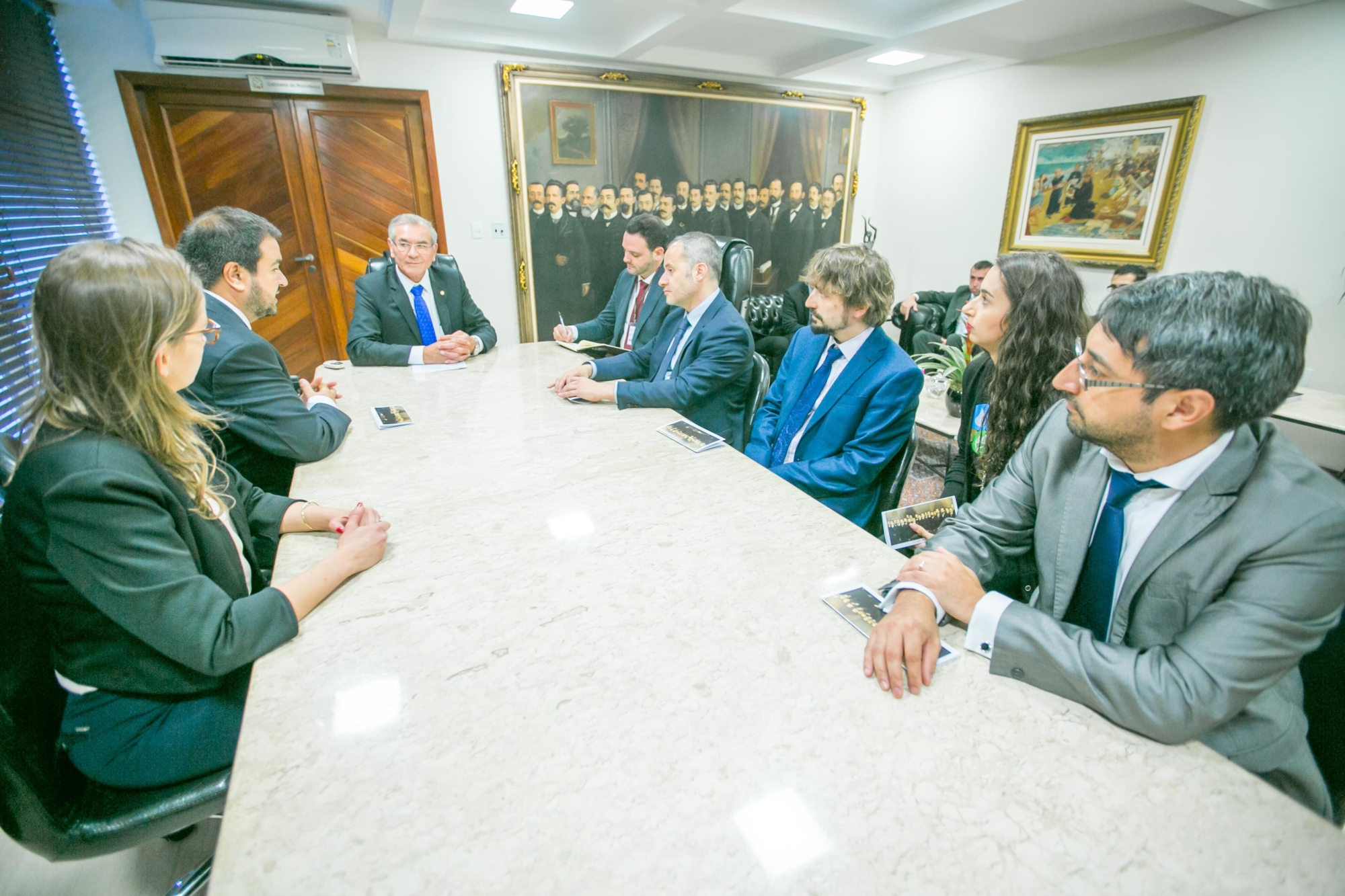 Presidente da Alesc recebe pesquisadores do Workshop Internacional Bridge
