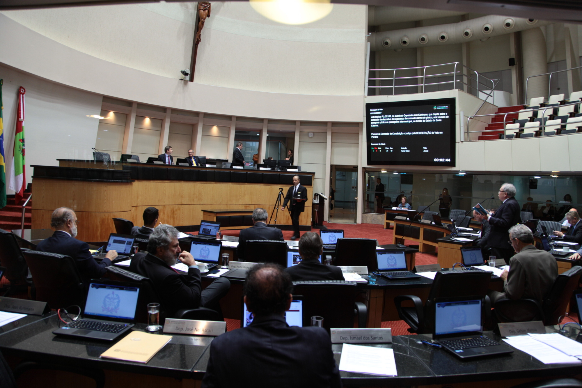 Deputados cobram sensibilidade do Ibama na fiscalização da pesca em SC