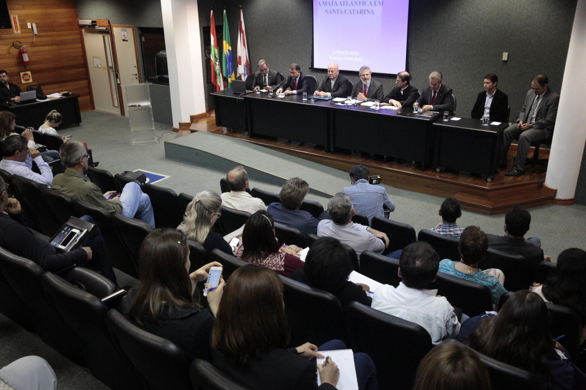 Audiência pública debate fragilidades do bioma mata atlântica no estado