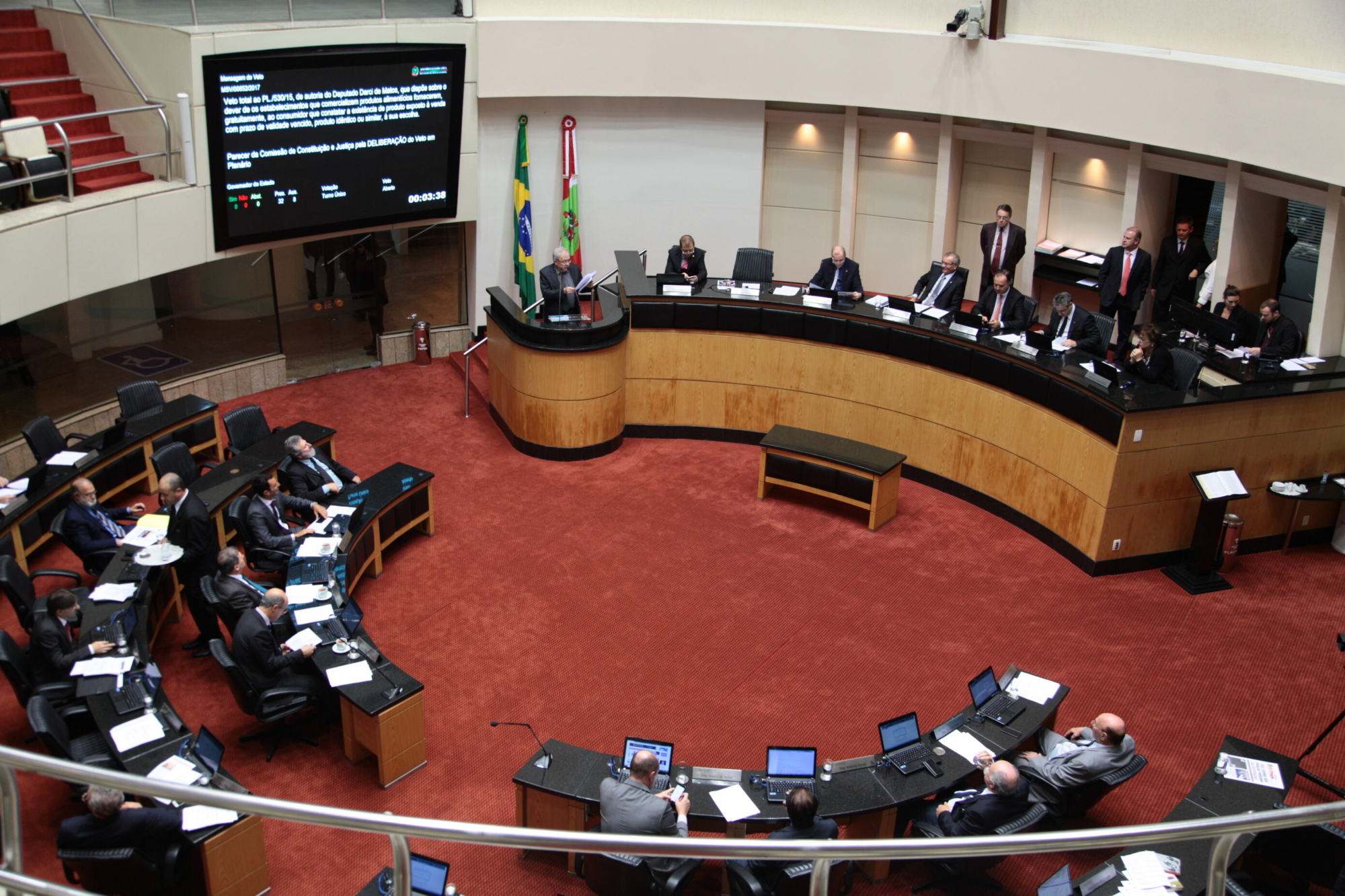 Pronunciamentos dos deputados na sessão desta terça (25)
