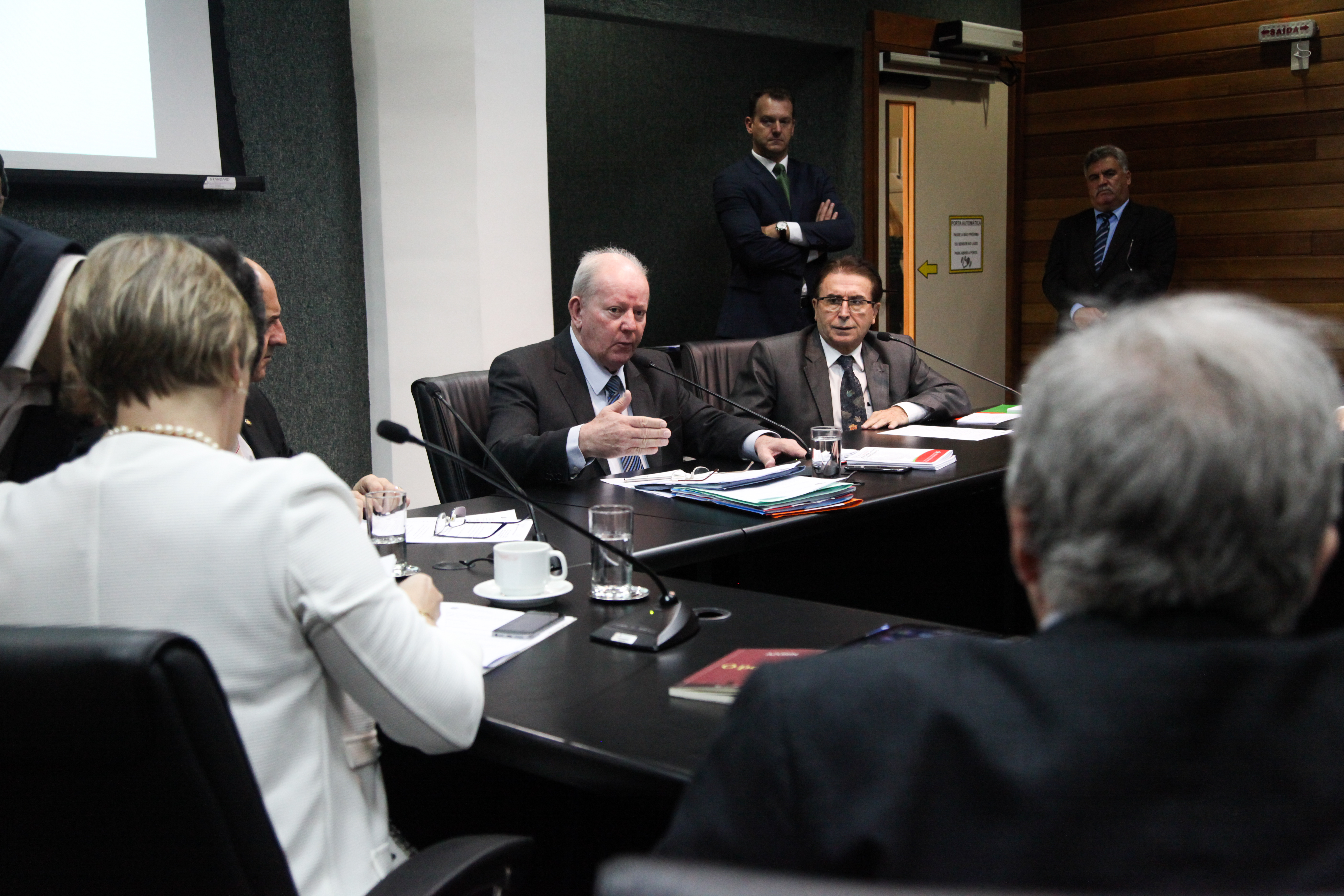 Comissão de Finanças e Tributação.