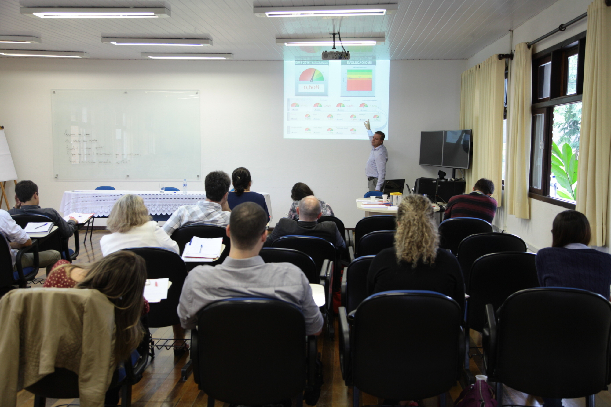 Programa Qualifica promove workshop sobre excelência na gestão municipal