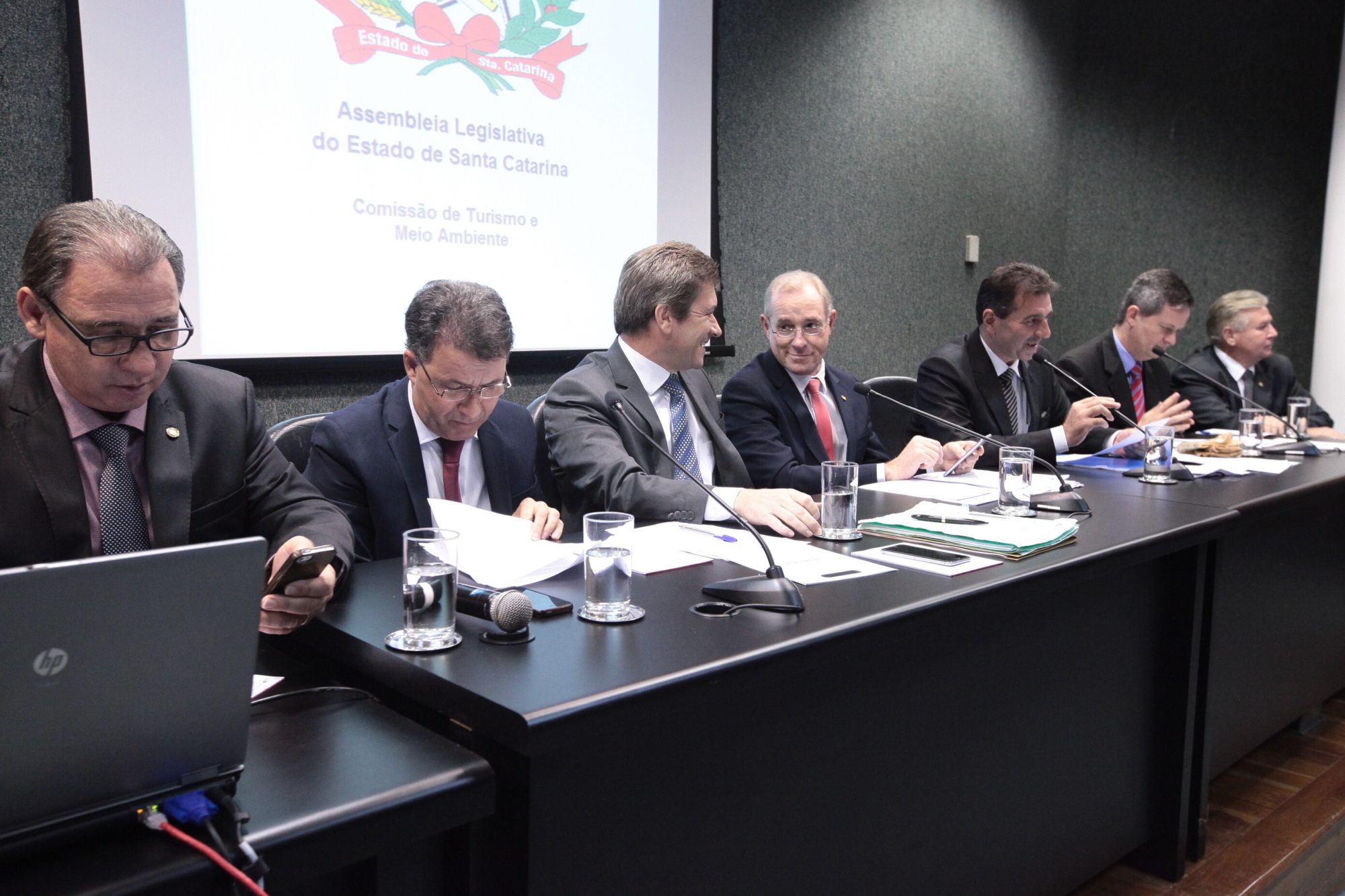Deputados Dóia Guglielmi, Darci de Matos, José Nei Ascari, aldo Schneider, Valdir Cobalchini e Jean Kuhlmann
