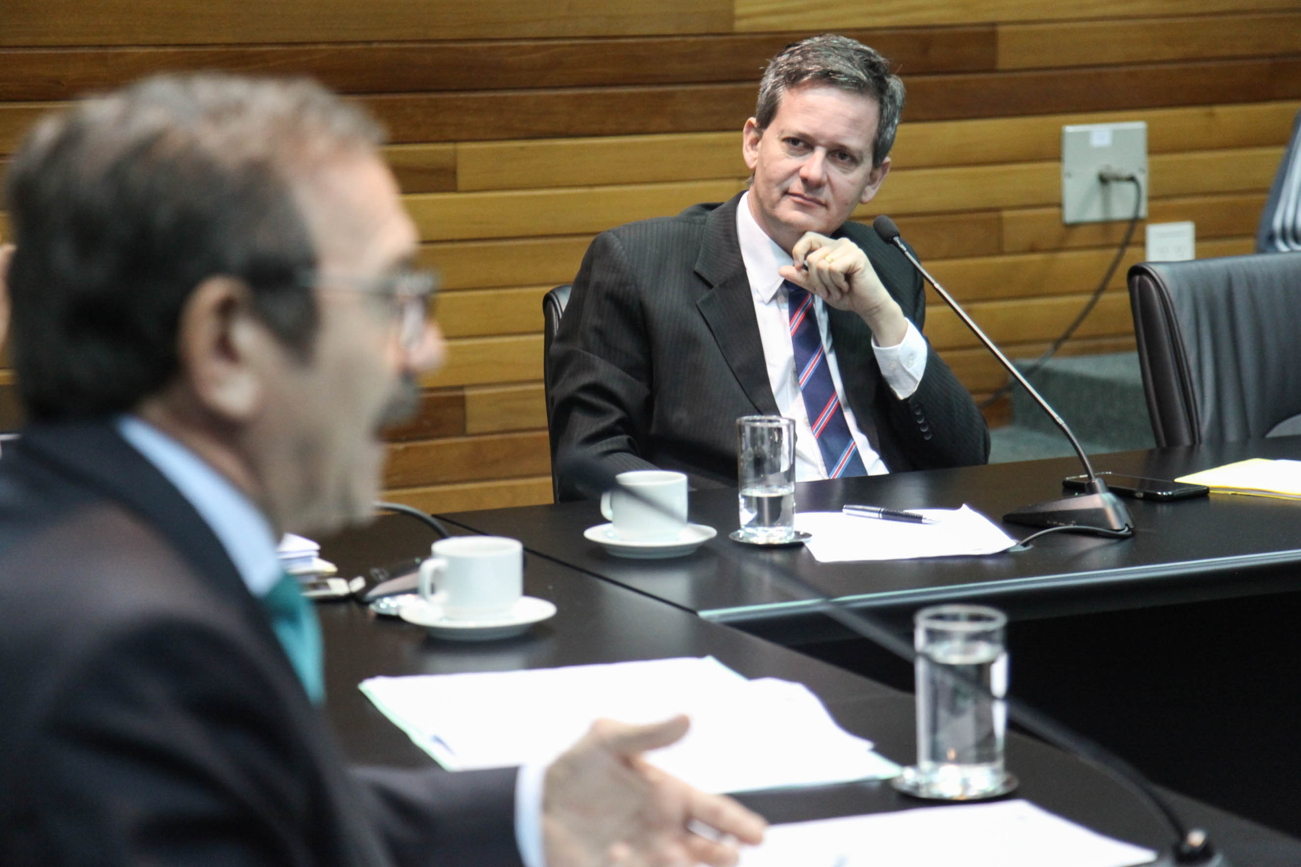 Comissão de Trabalho, Administração e Serviços Públicos.
