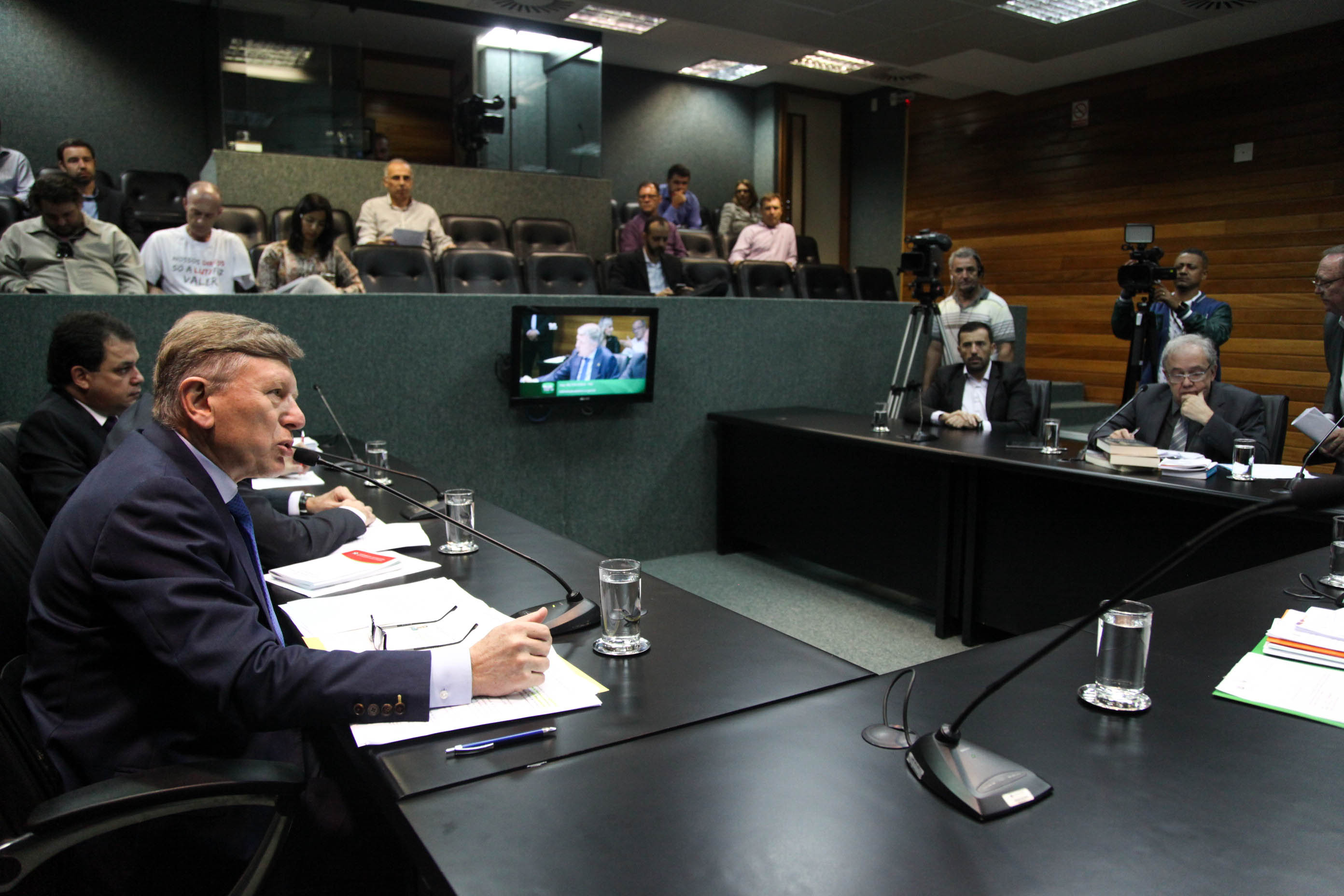Comissão de Finanças e Tributação.