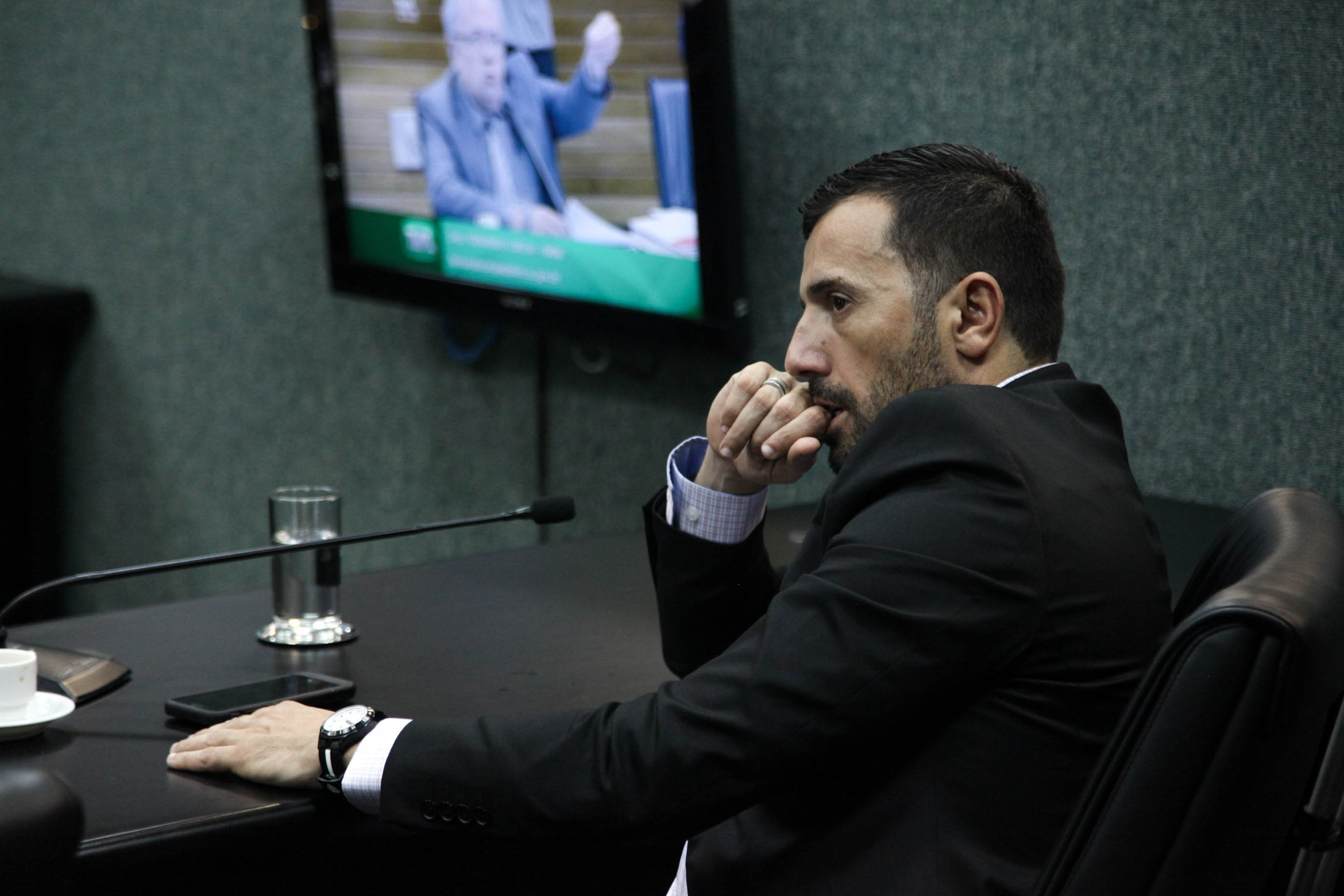 Deputado Patrício Destro (PSB). Comissão de Finanças e Tributação.