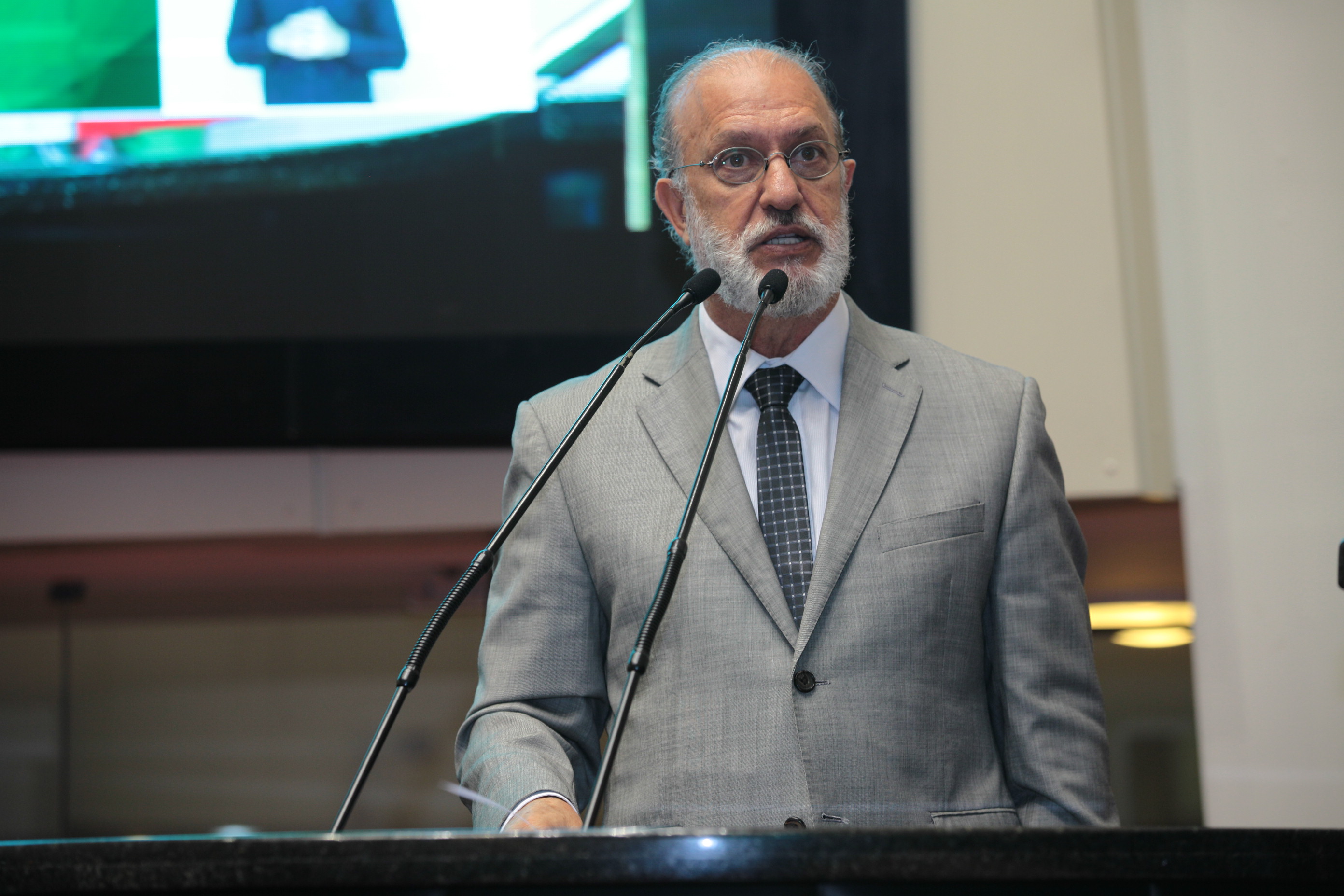 Deputado Nilson Gonçalves  - Sessão Ordinária da Assembleia Legislativa do Estado de Santa Catarina. Foto: Solon Soares.