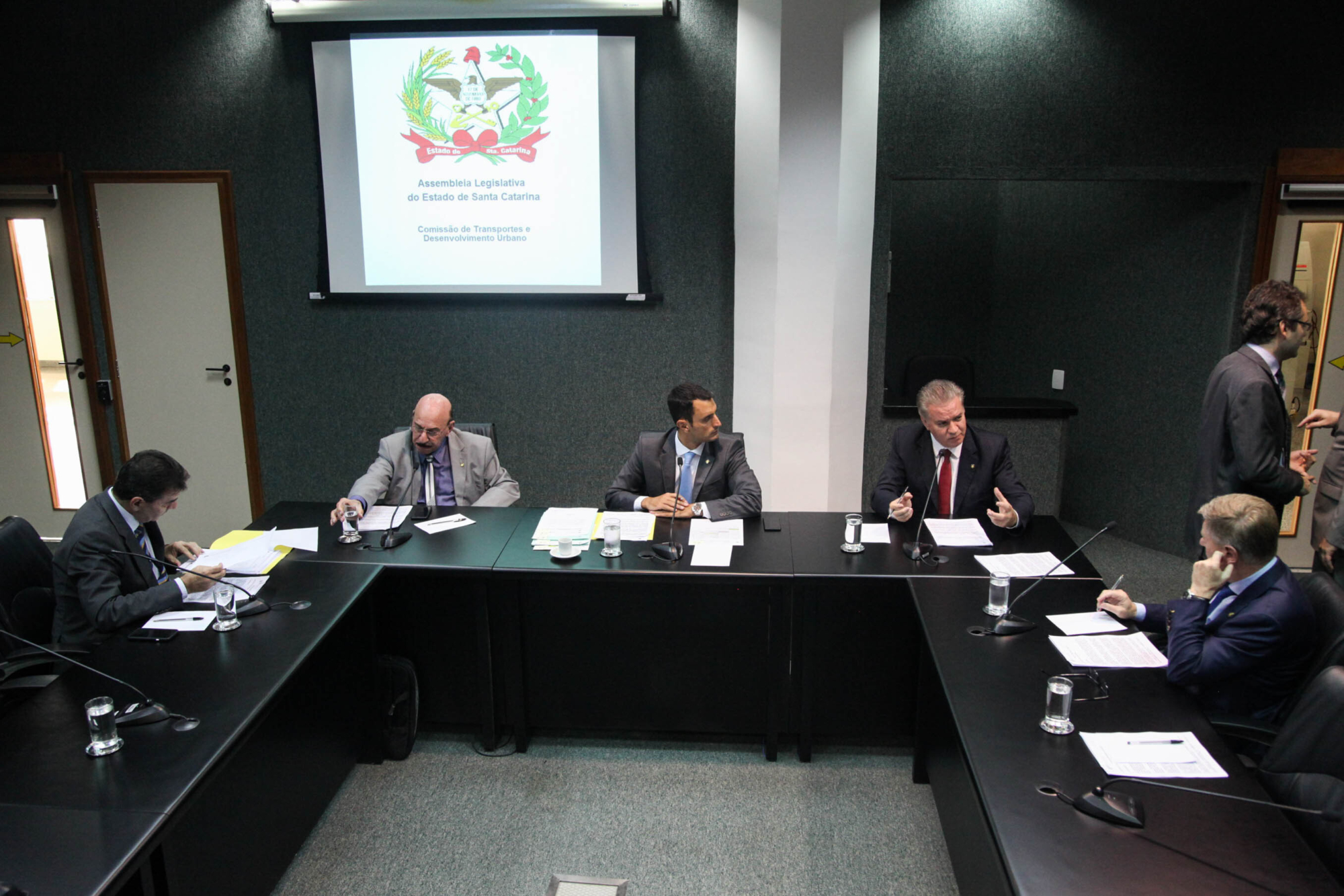 Comissão de Transportes aprova a realização de duas audiências públicas