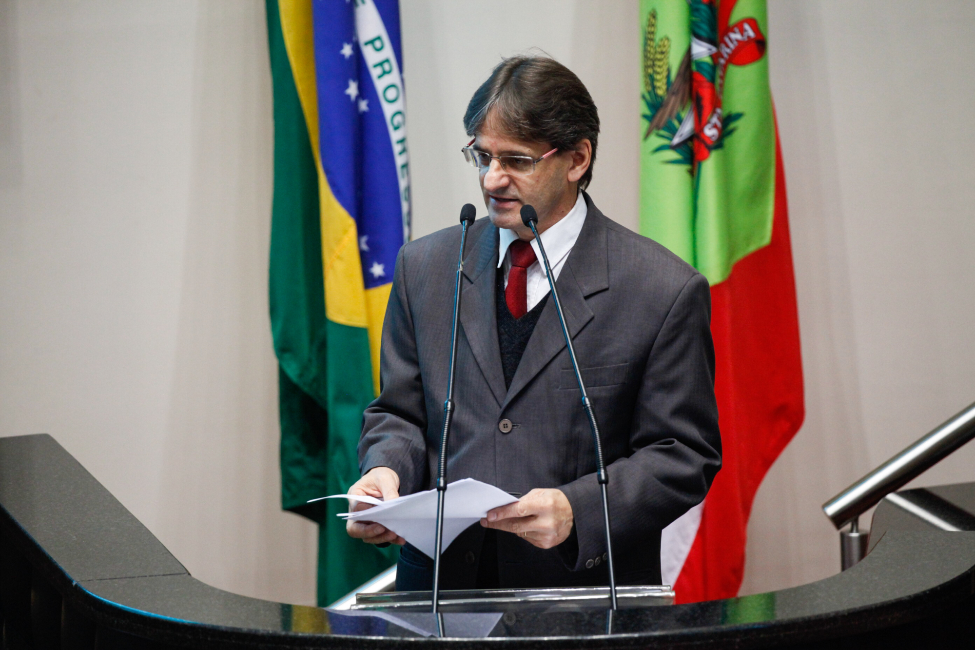 Deputado fala de condições precárias no IML de Concórdia
