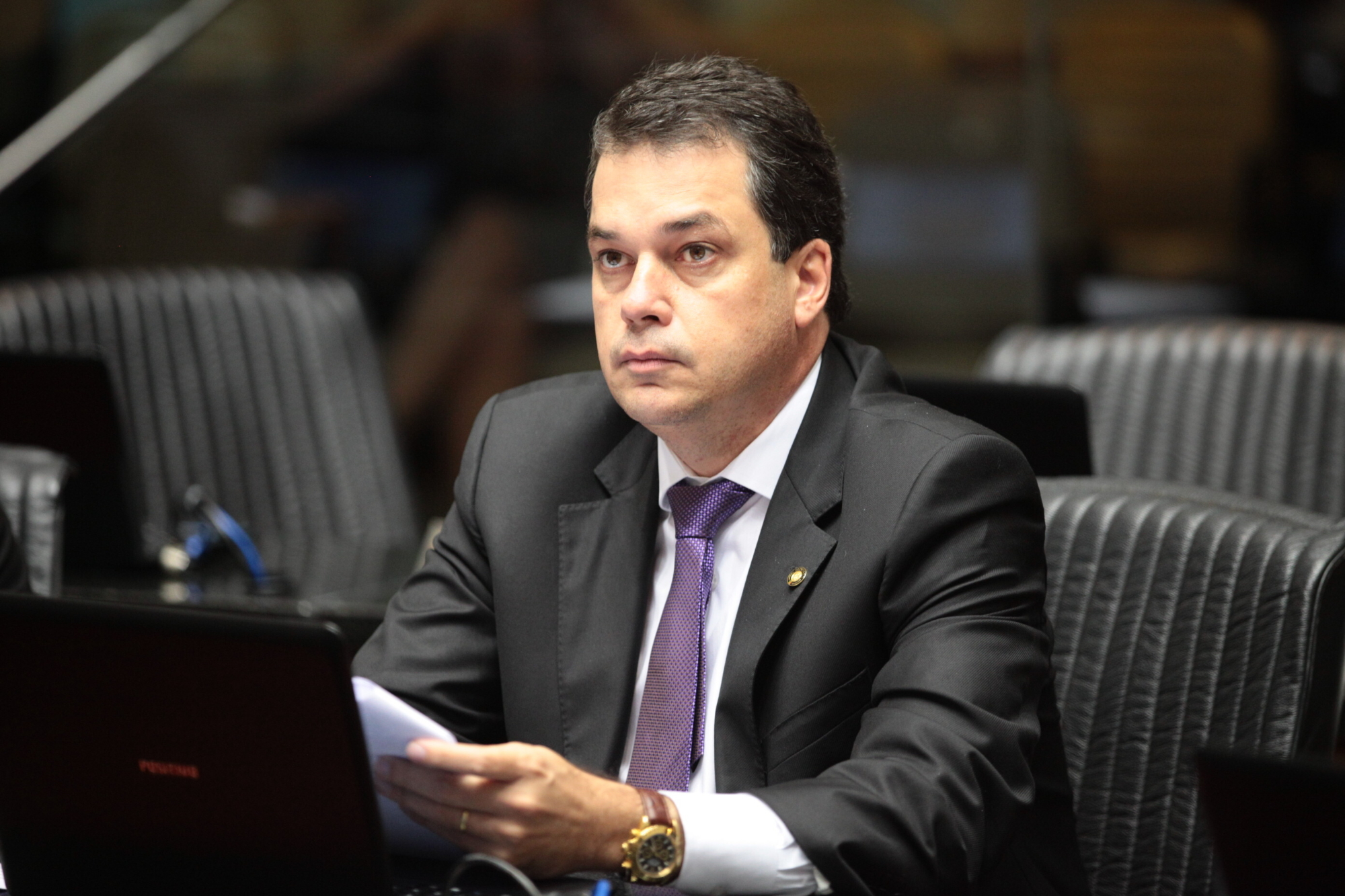 PL do deputado Minotto proíbe recolhimento de veículo com IPVA atrasado