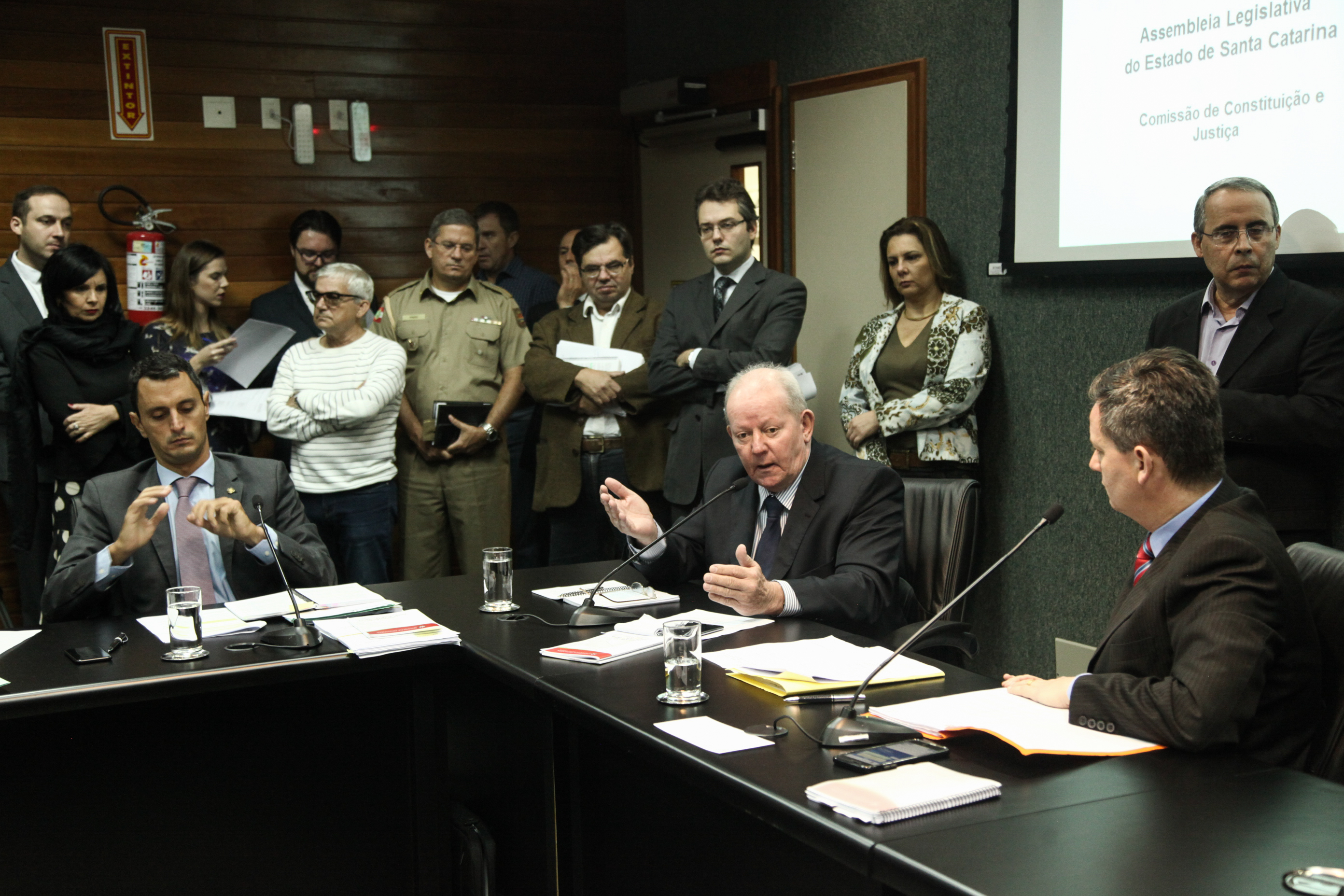 Comissão de Constituição e Justiça.