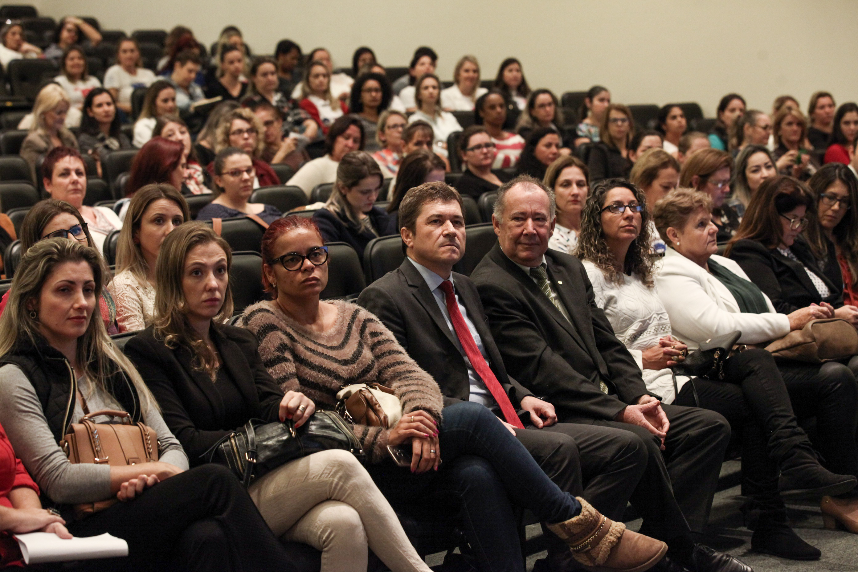 IV Seminário de Saúde e Prevenção das Deficiências das APAEs de Santa Catarina.