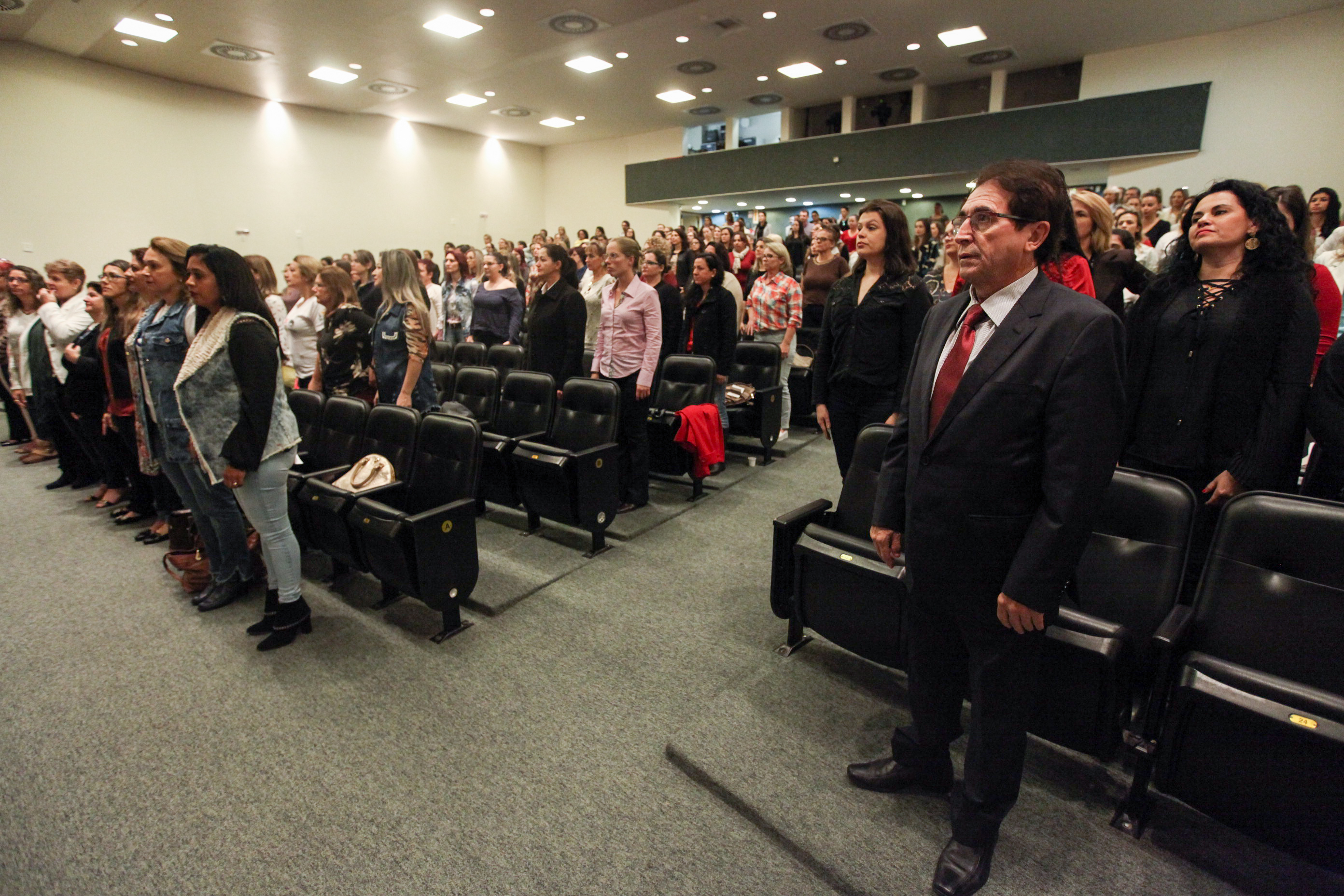 IV Seminário de Saúde e Prevenção das Deficiências das APAEs de Santa Catarina.
