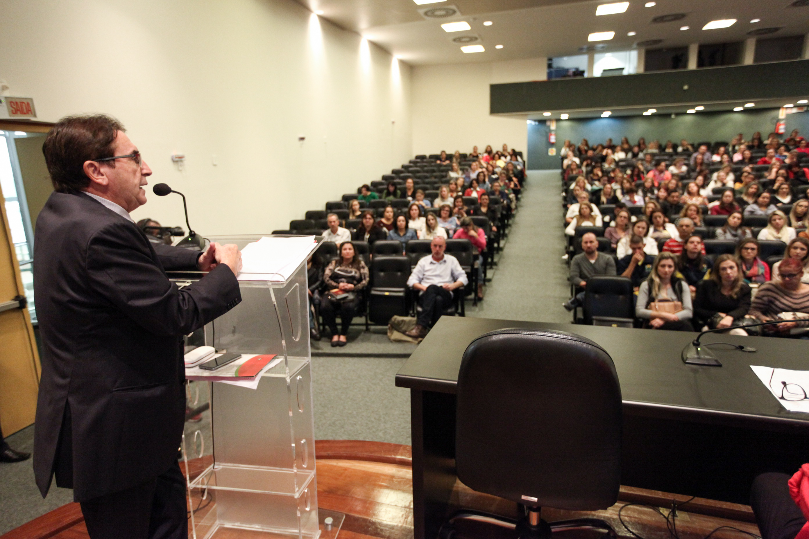 IV Seminário de Saúde e Prevenção das Deficiências das APAEs de Santa Catarina.