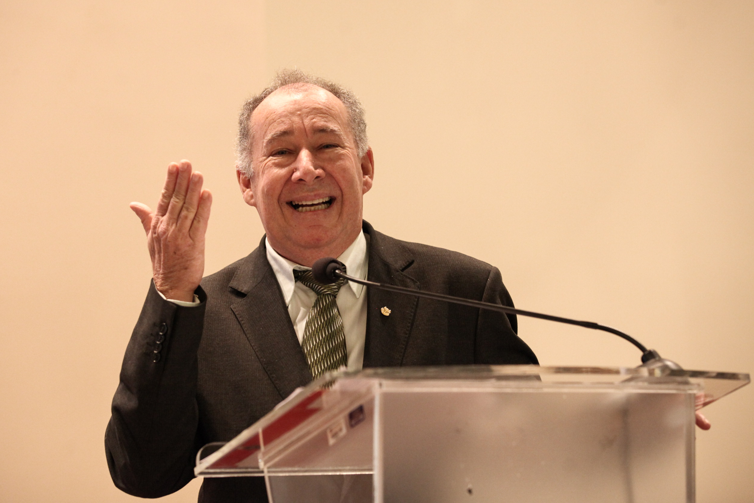 IV Seminário de Saúde e Prevenção das Deficiências das APAEs de Santa Catarina.