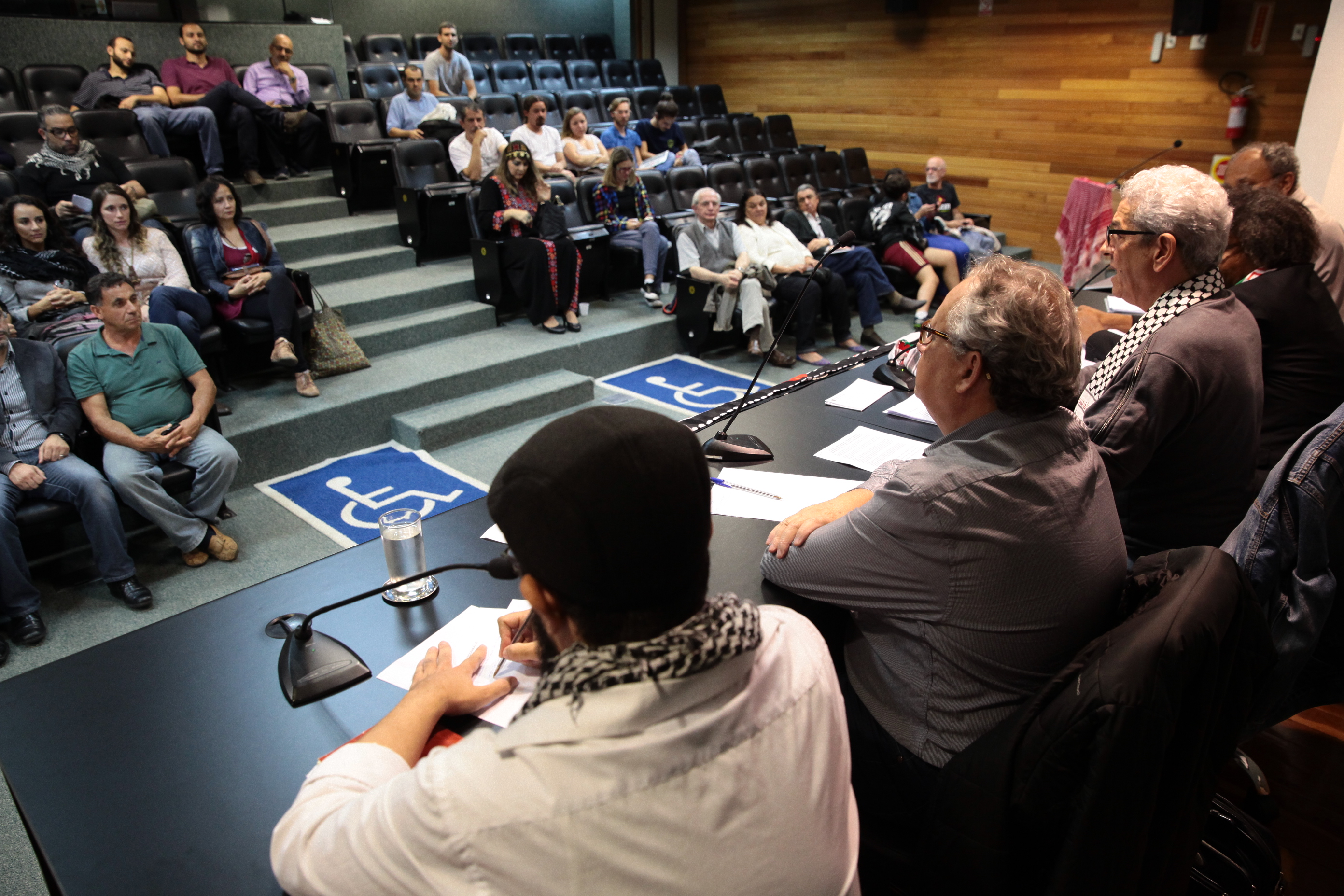 Comitê da Palestina em Santa Catarina debate sobre 